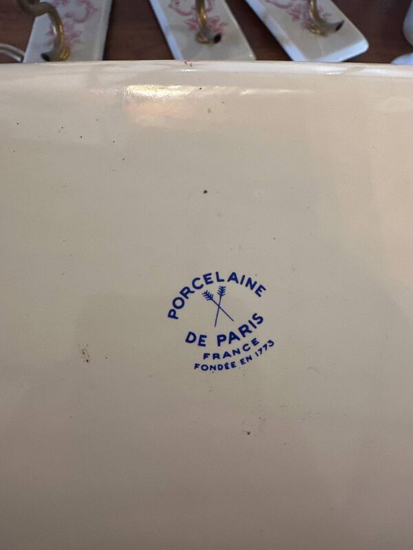 Nécessaire de salle de bain en porcelaine de Paris