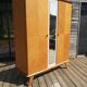 Armoire vintage pieds compas