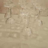 10 anciennes flutes à champagne en verre transparent