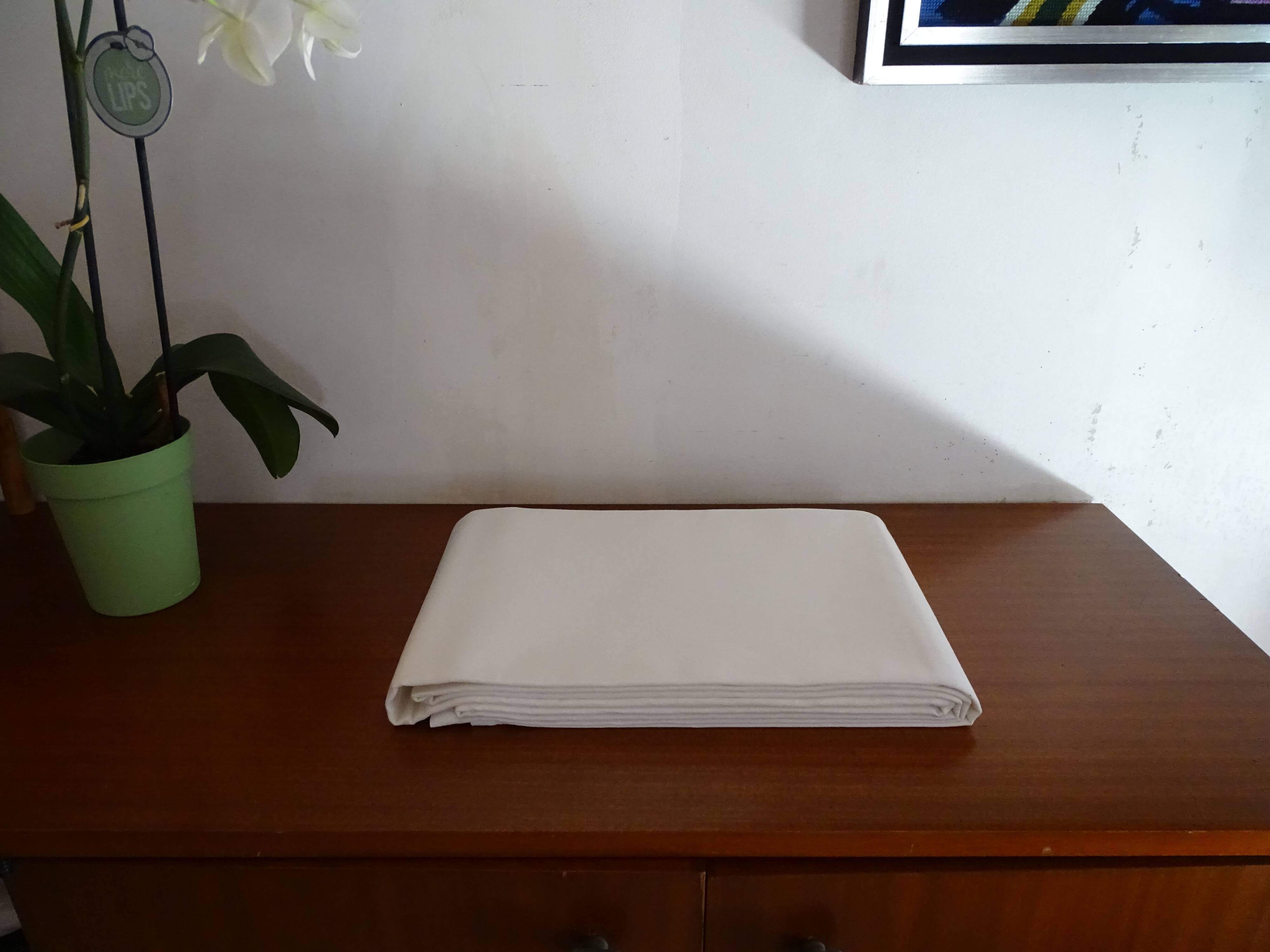 Drap plat "fleur bleue" lin toile métis 310 x 220 cm - blanc