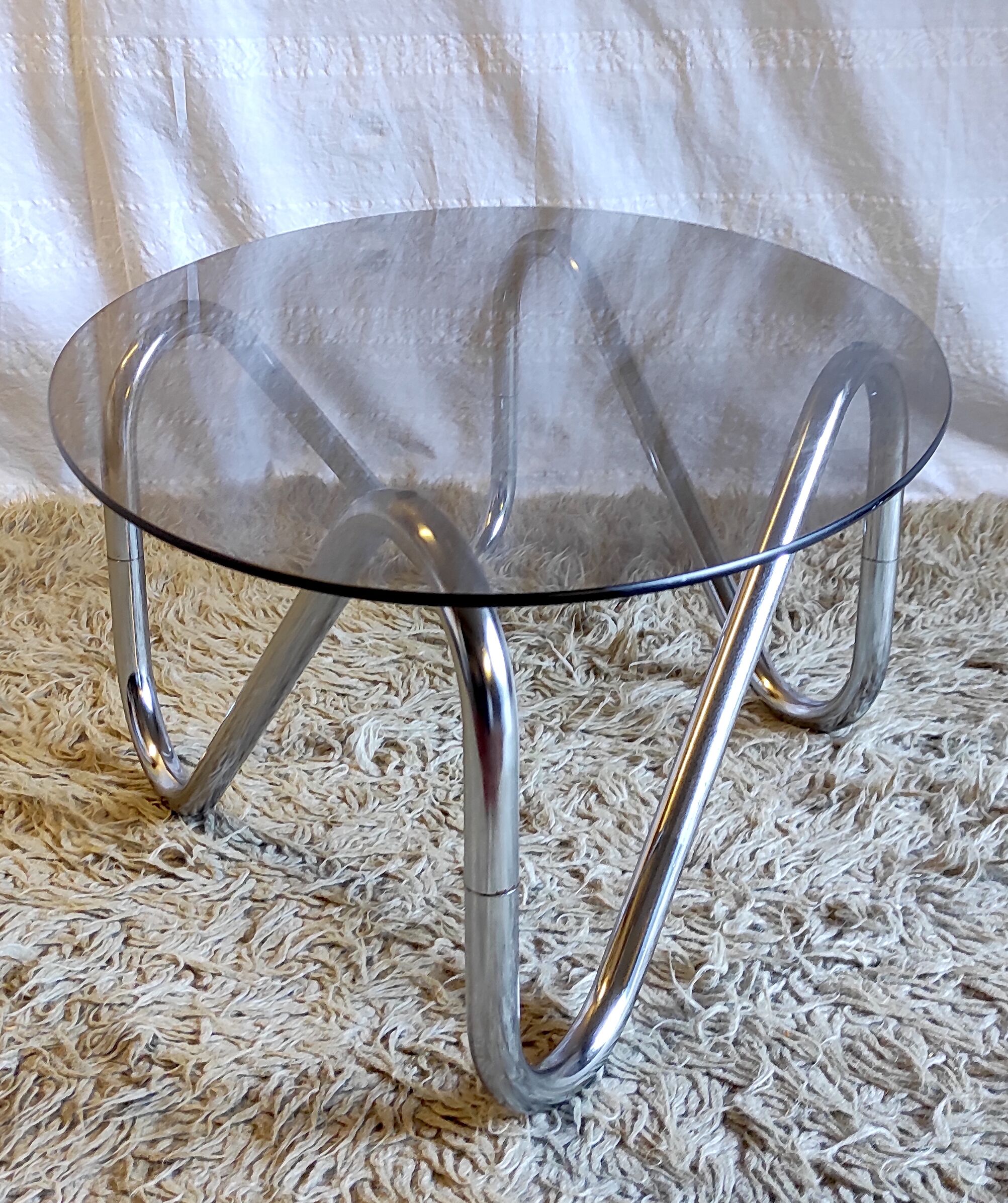 Chrome coffee table and smoked glass – 70s