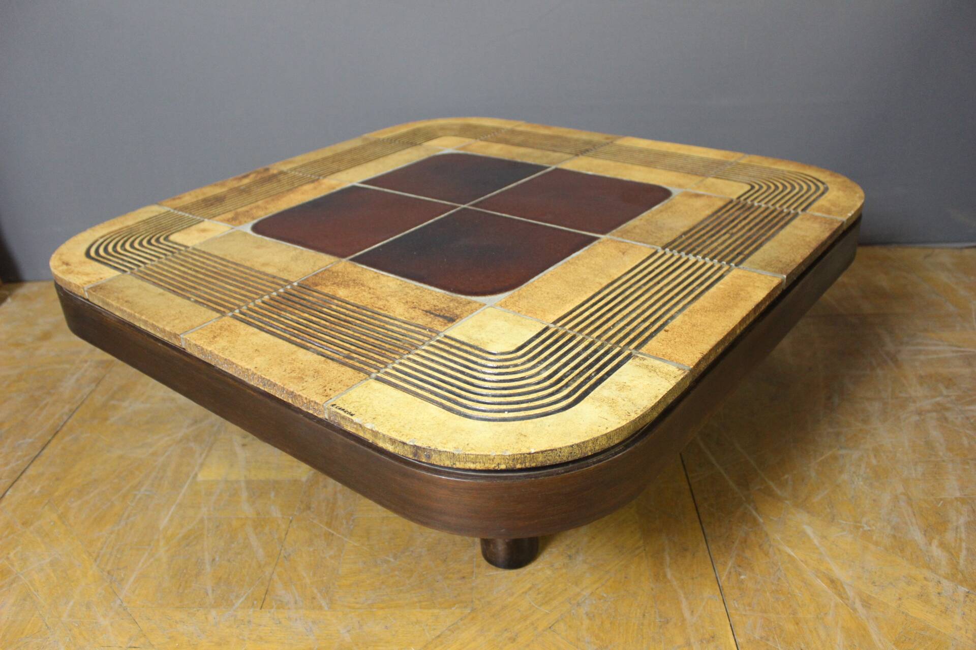 Coffee table by Roger Capron, model Mambo, 1974.
