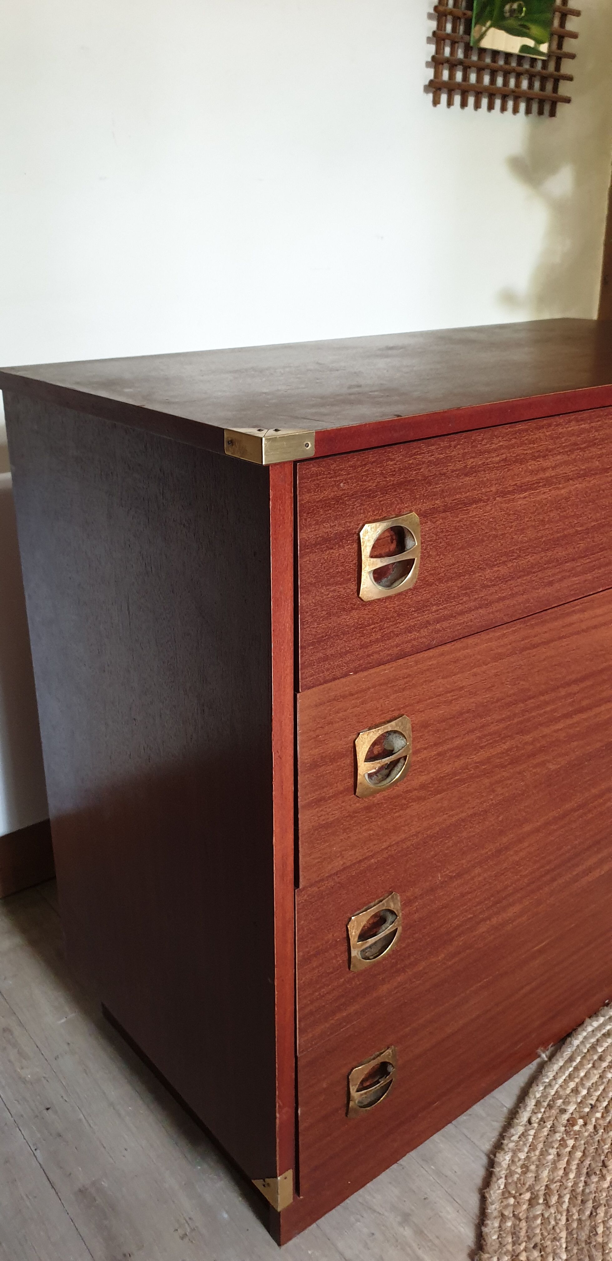 Commode marine