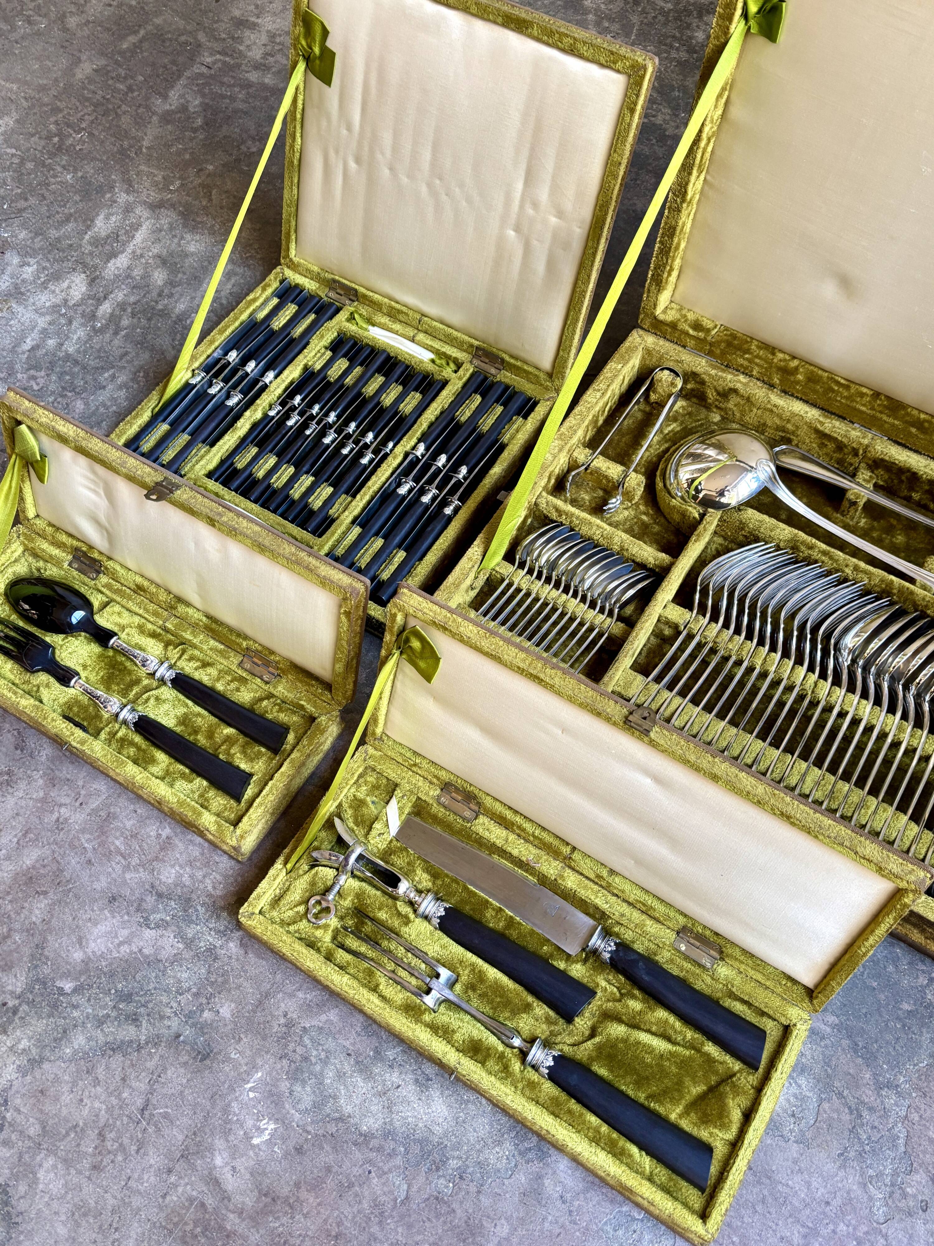 68-piece silver-plated and black ebony cutlery set with 4 velvet cases