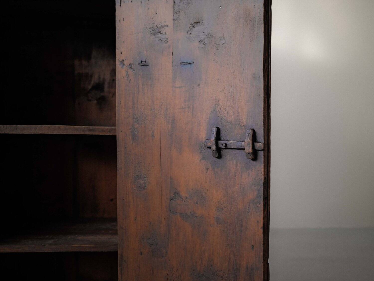 Bonnetière alpine en sapin – Piémont, XVIIIᵉ siècle, art populaire