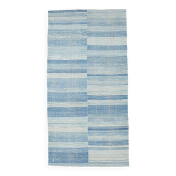Tapis Kilim moderne bleu et beige 5x9, 147x288 cm