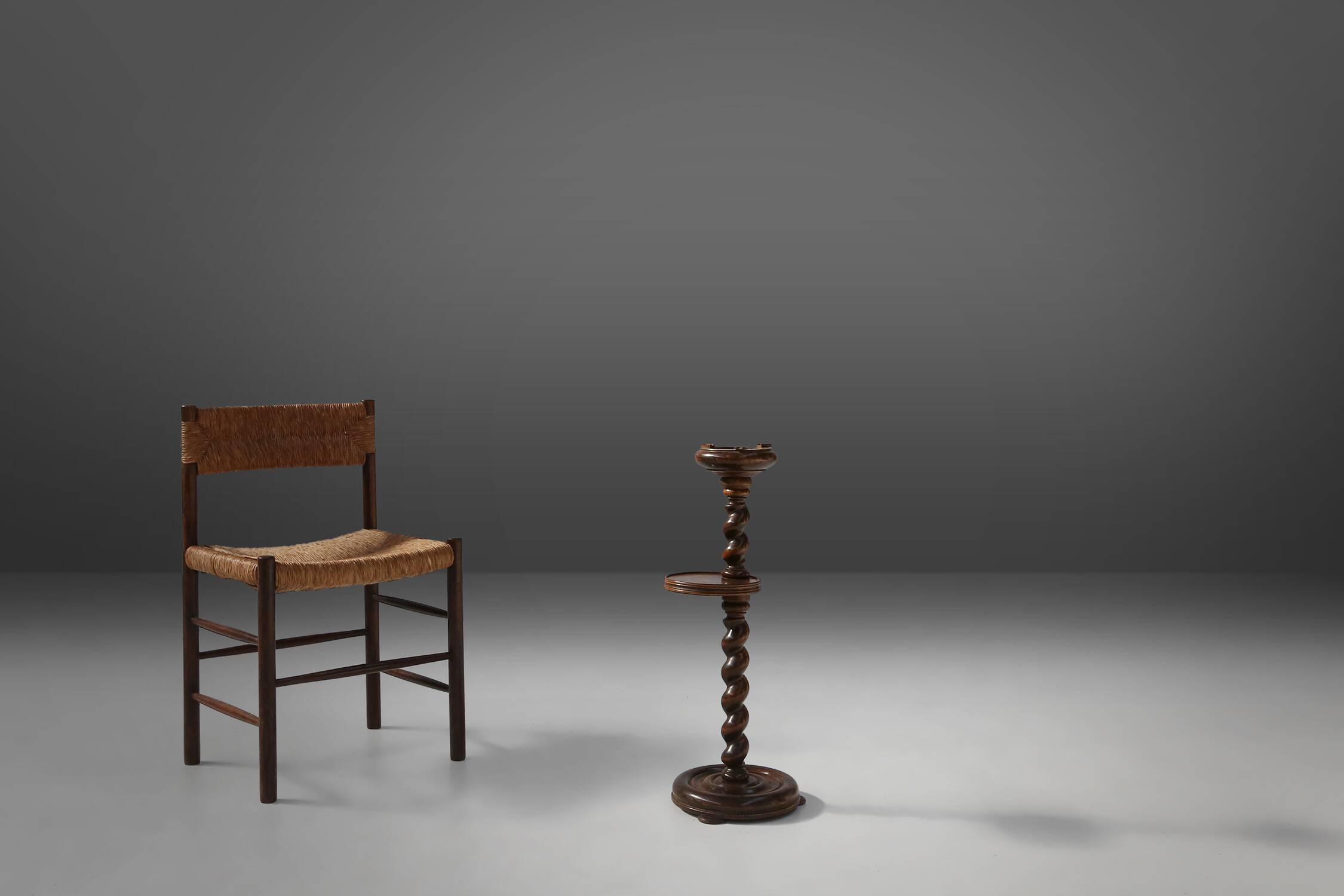 Art Deco oak ashtray on hand-turned base, France, 1930s