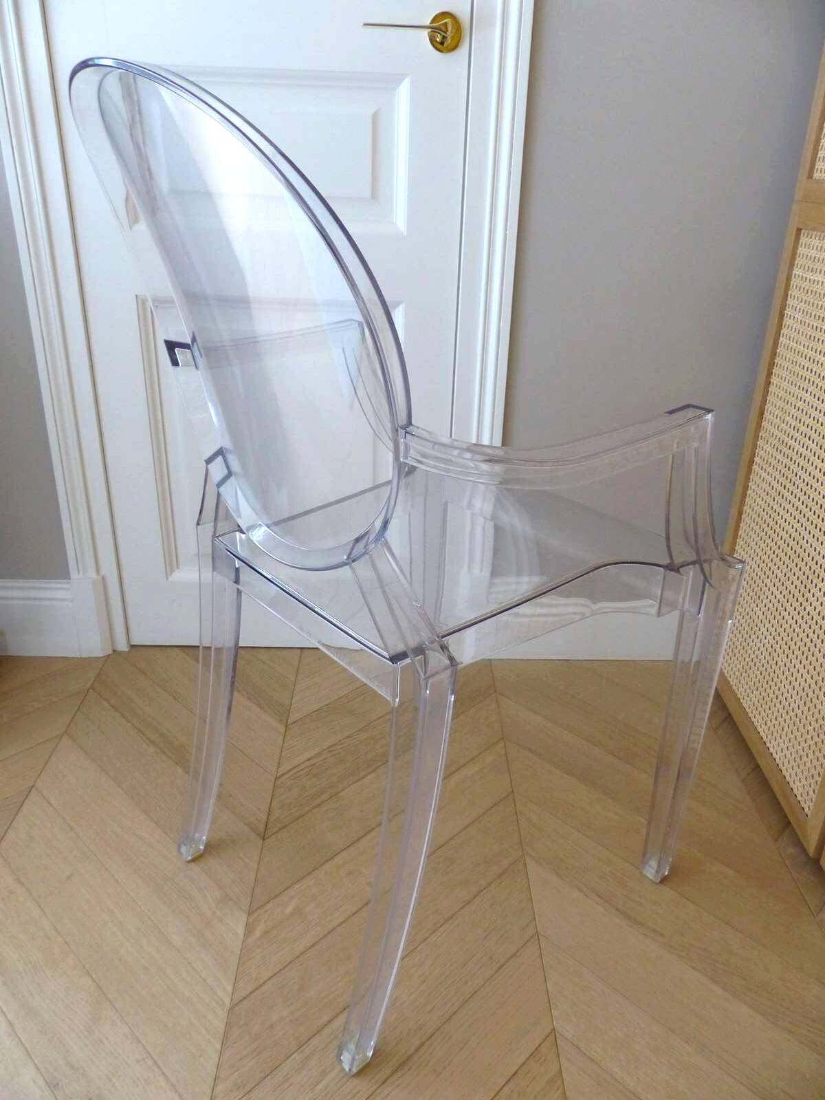 Fauteuil Kartell " Louis Ghost " Cristal design Philippe Starck