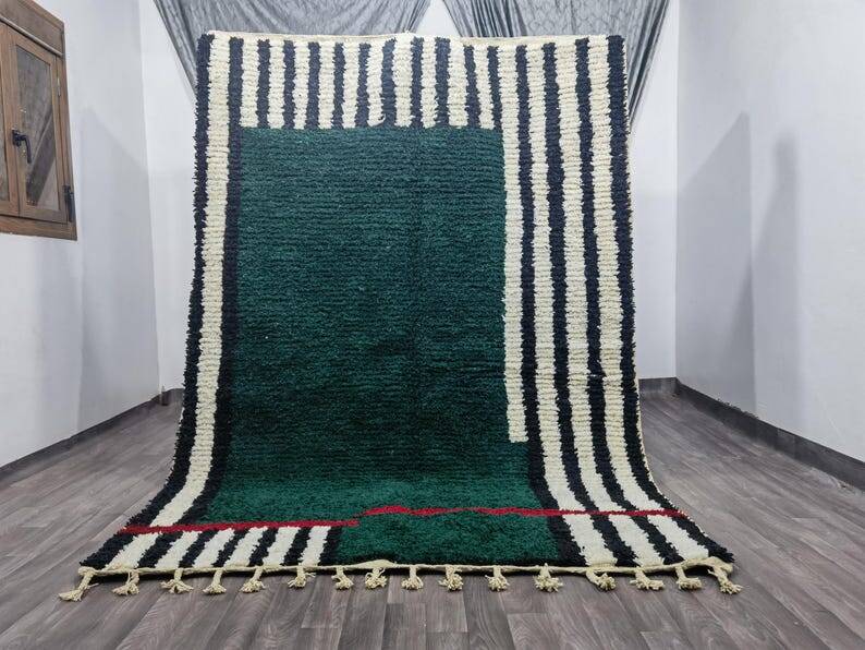 Magnifique tapis berbère vert décoré 200/300cm
