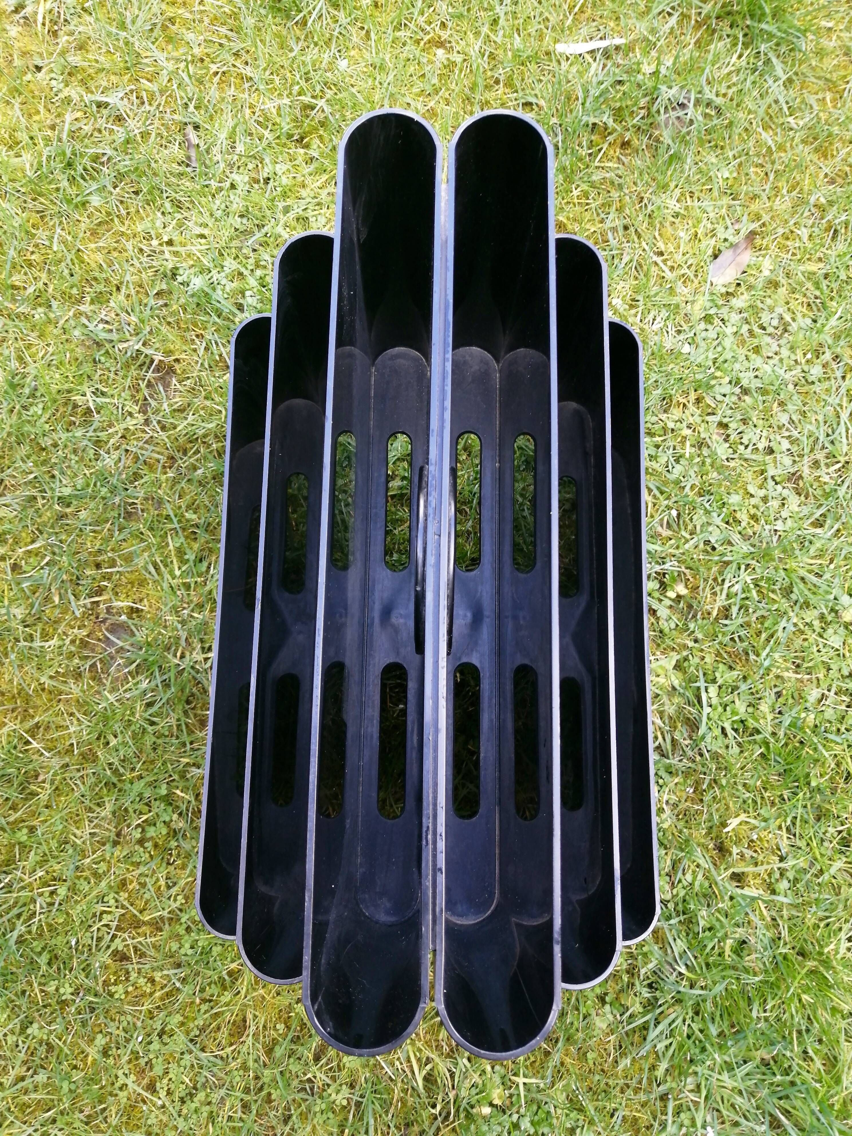 Kartell magazine holder by Giotto Stoppino - 1970