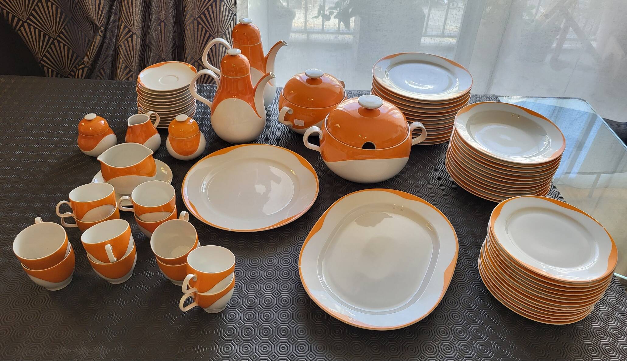 Heinrich Germany complete service in white and orange porcelain Space Age 1970