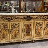 Curved Louis XV Venetian buffet in lacquered, painted, and gilded wood.