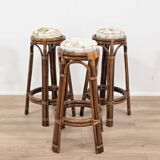 Ensemble de trois tabourets bar en rotin des années 1970
