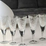 Lot 5 x Small Art Deco champagne flutes. Sophisticated star/cross/deciduous patterns. Boho chic. High 15.5 cm