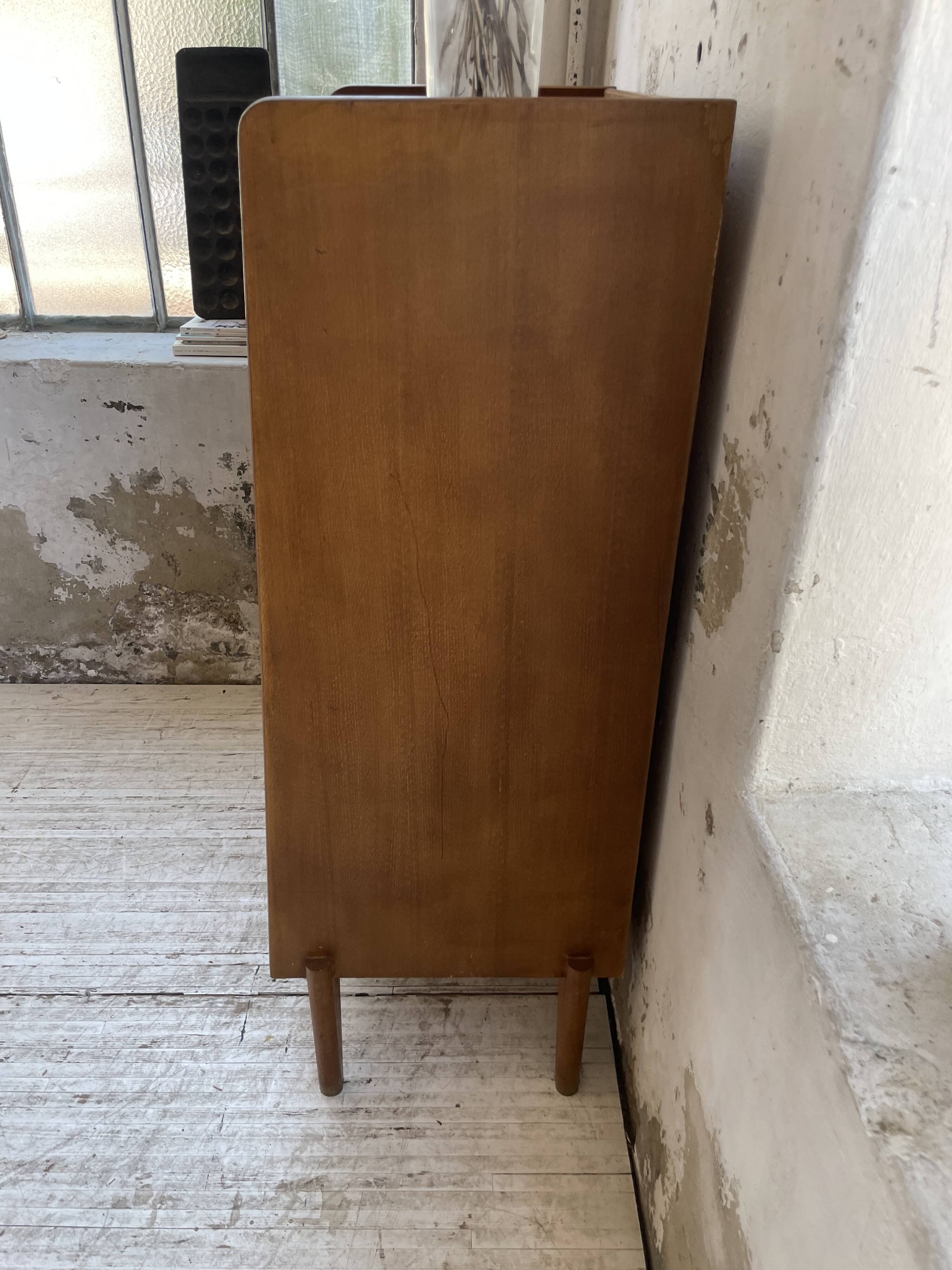 Meuble de rangement secrétaire chêne années 60