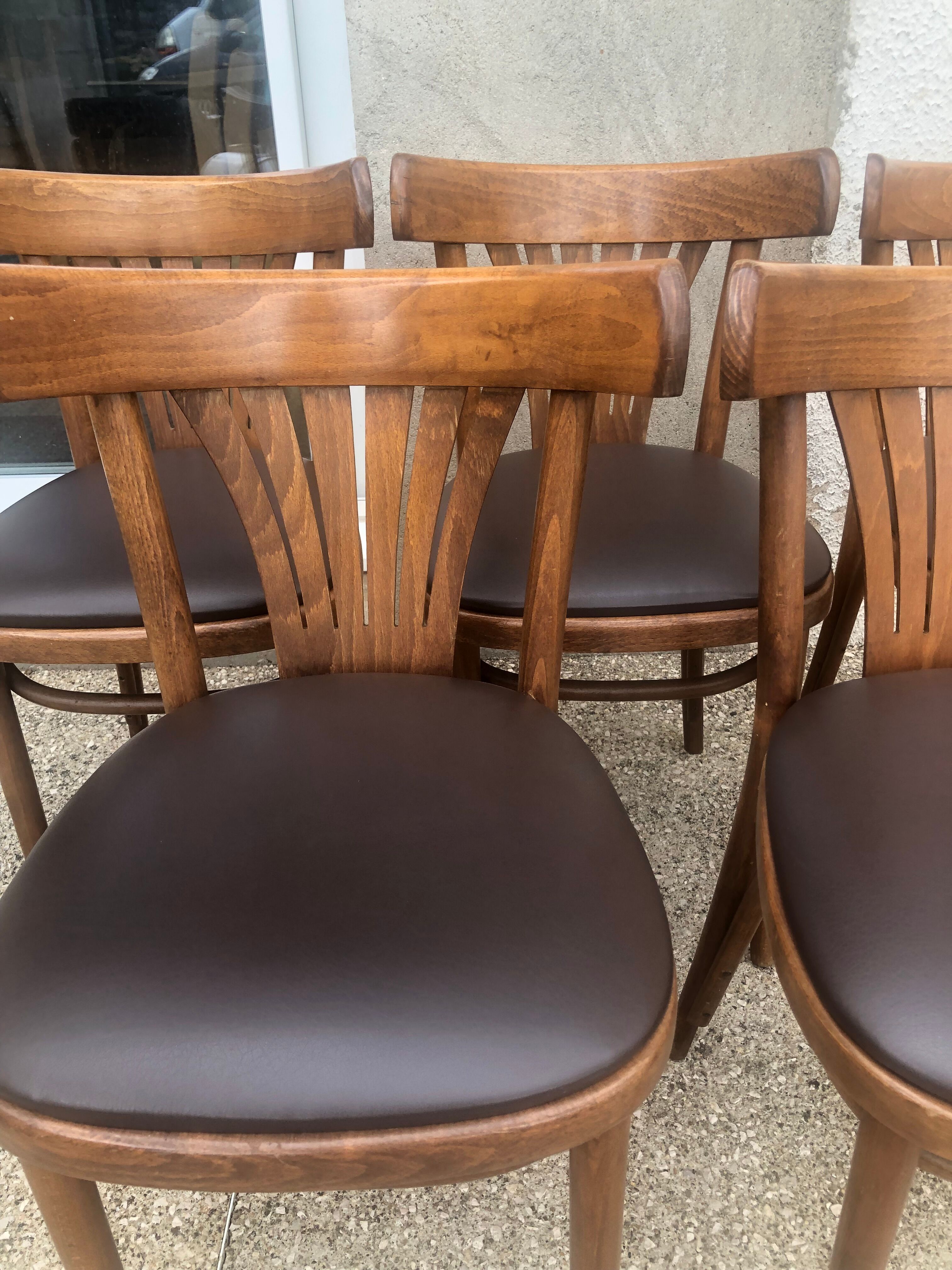 Suite de 5 chaises bistrot (assises neuves)