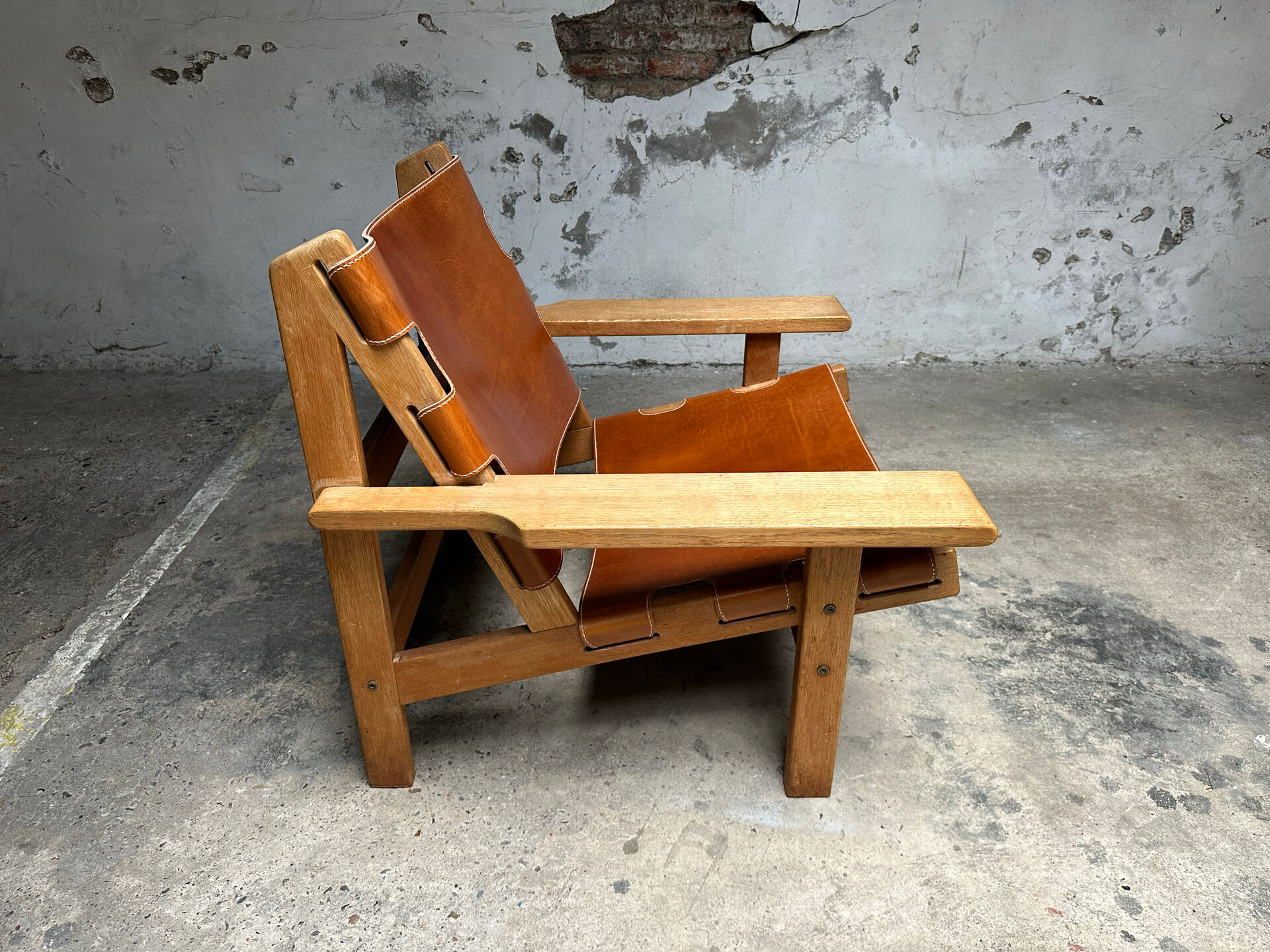 Fauteuil de chasse Kurt Østervig design danois chêne cuir