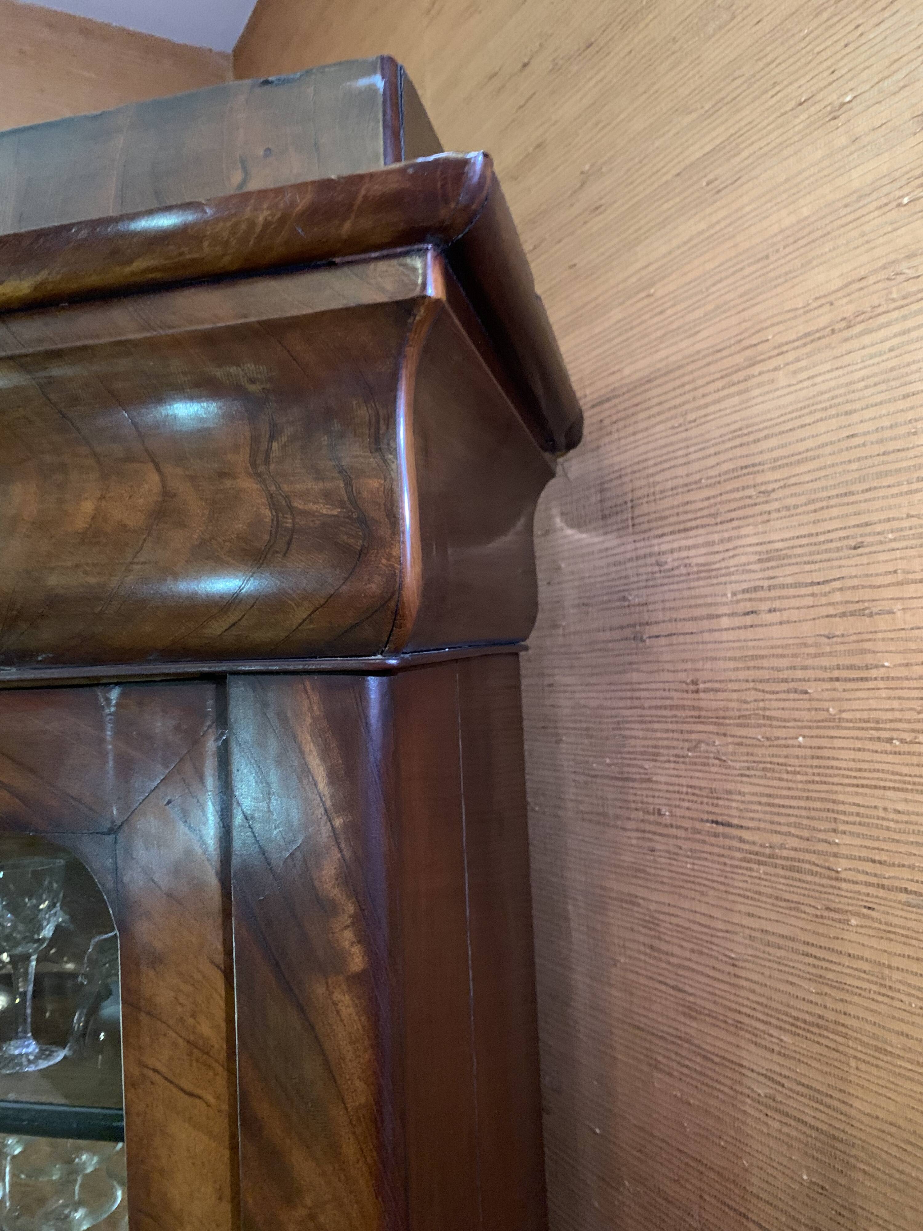 Showcase library from the Louis Philippe era in mahogany.