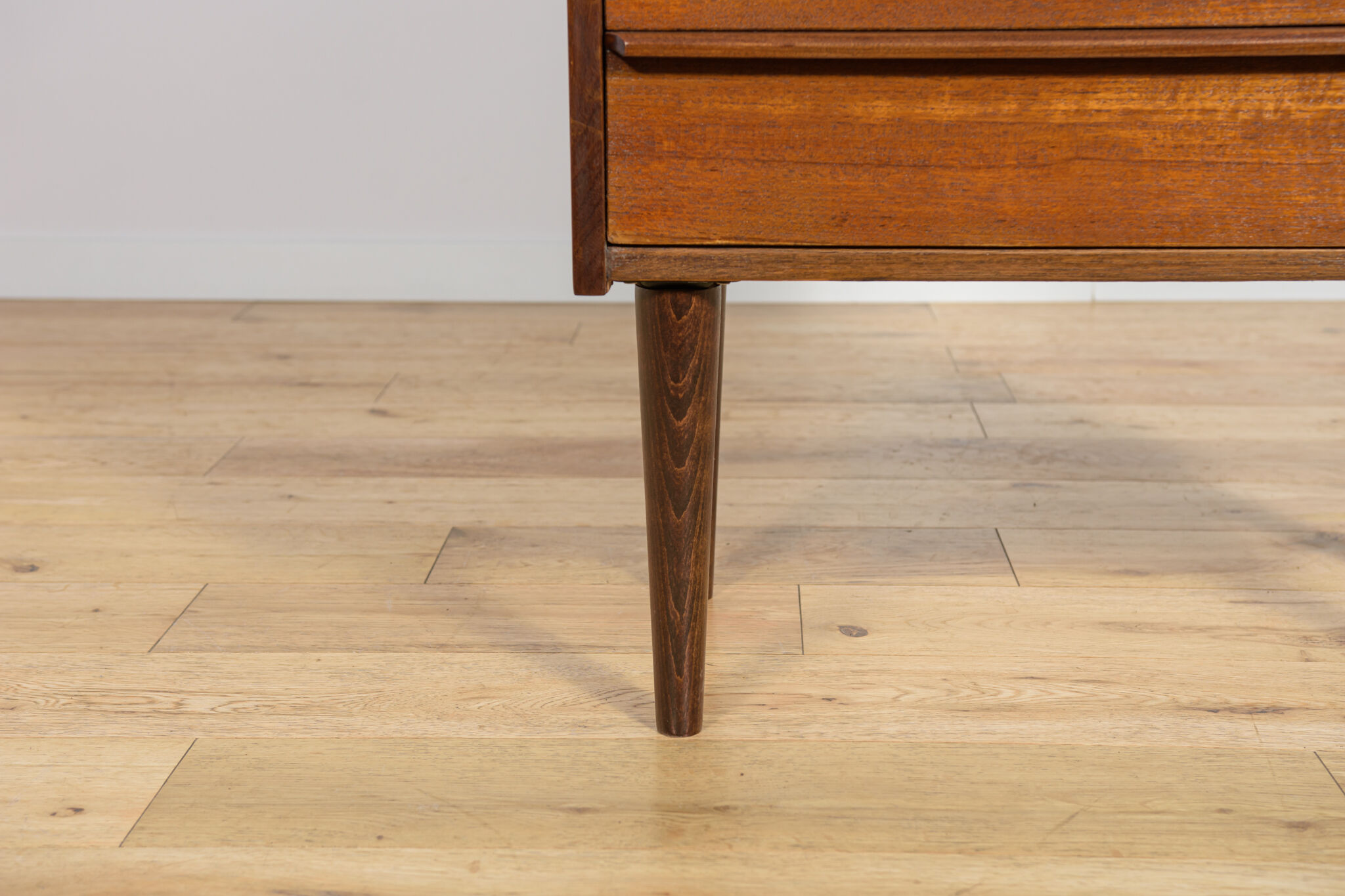Mid-century teak dresser, United Kingdom, 1960s