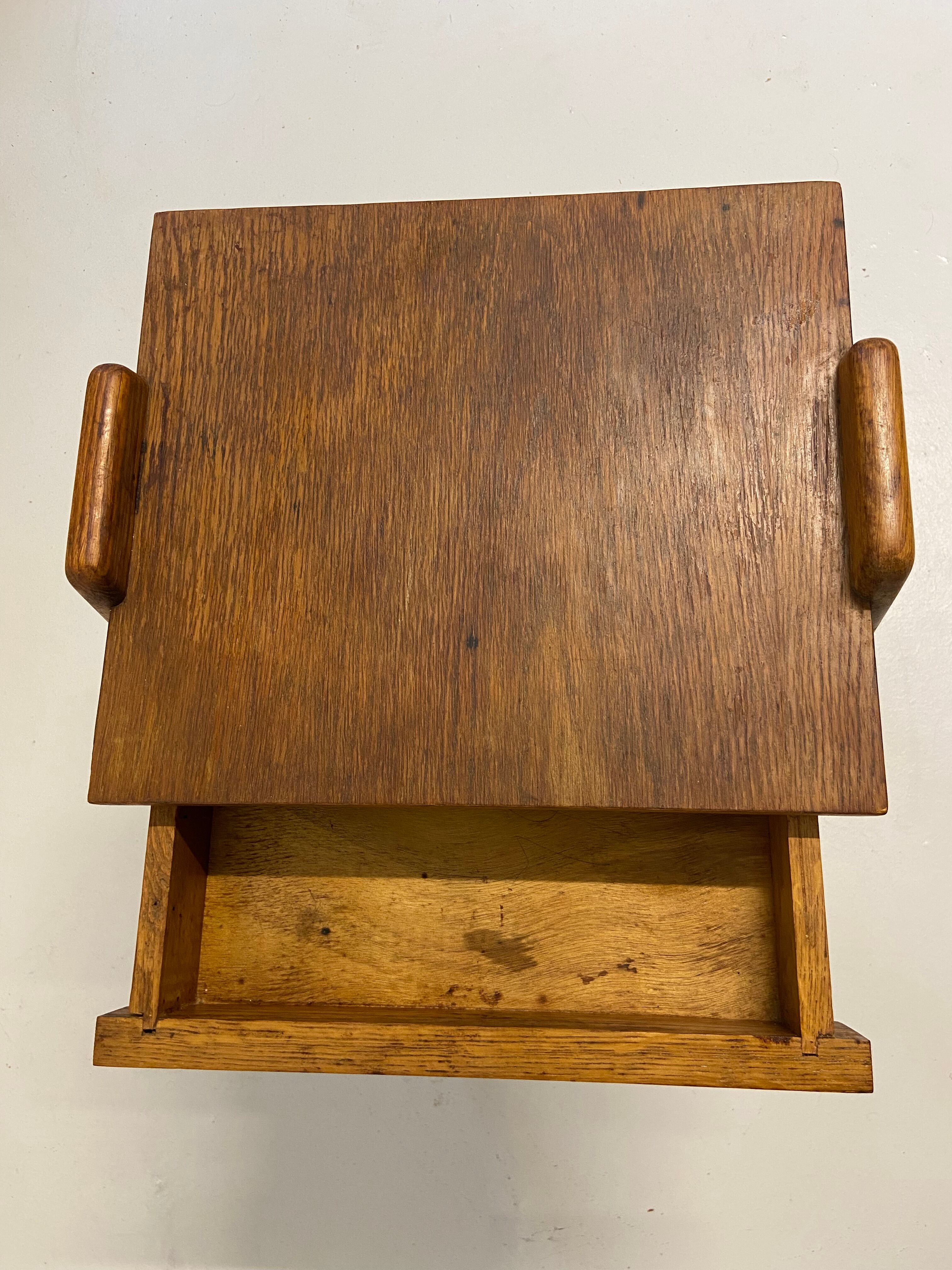 Oak bedside foot compass