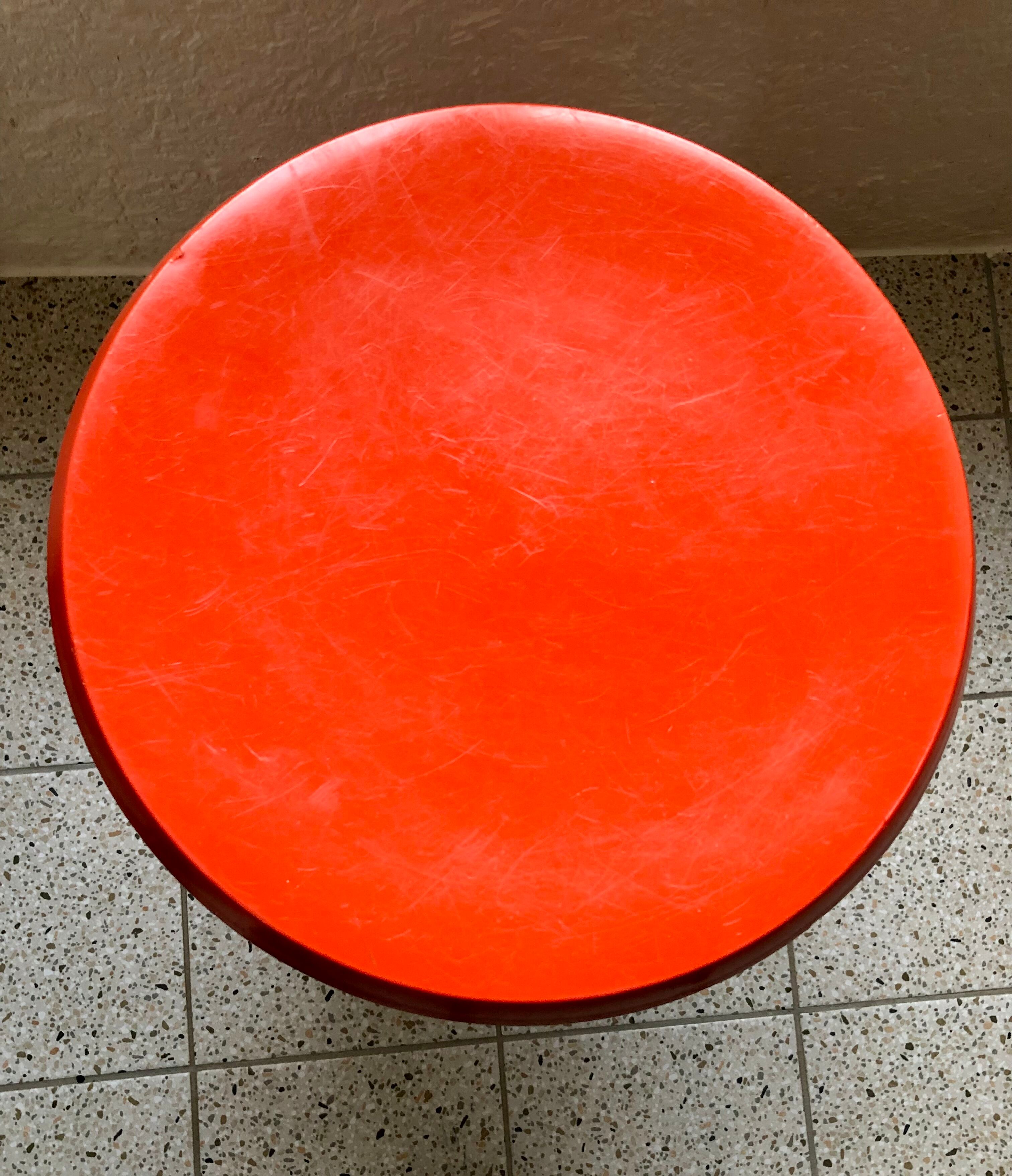 Tam-tam stool