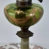 Lampe ancienne à pétrole en verre émaillé signée matador brenner