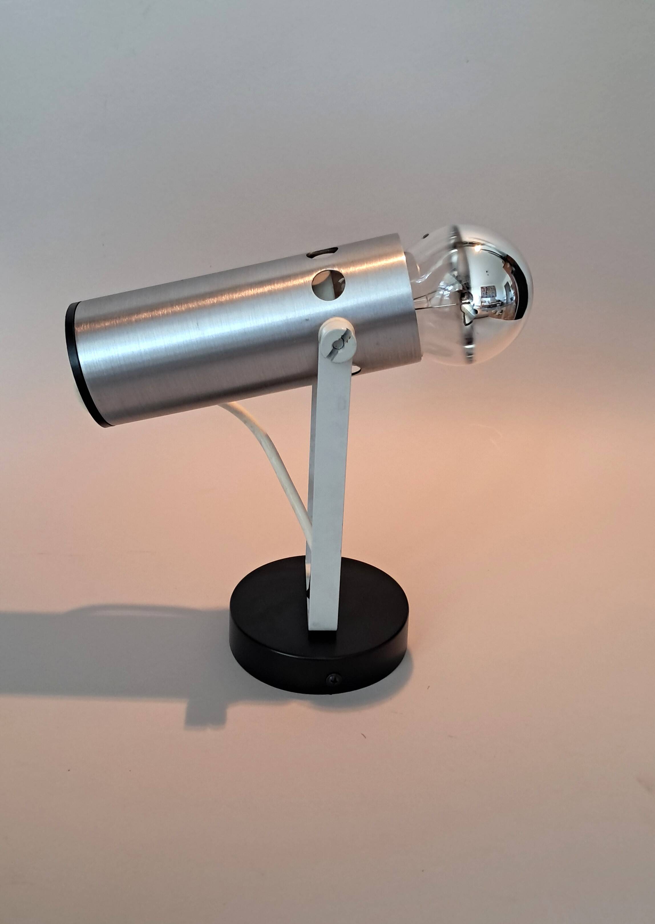 Modernist adjustable wall light in brushed aluminium, 1970s Vintage.
