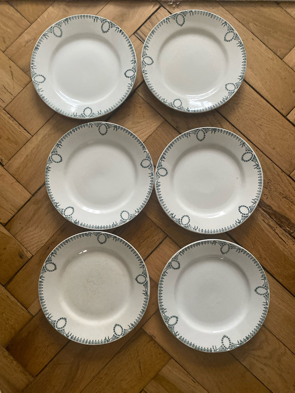 Set of 6 flat plates Saint Amand