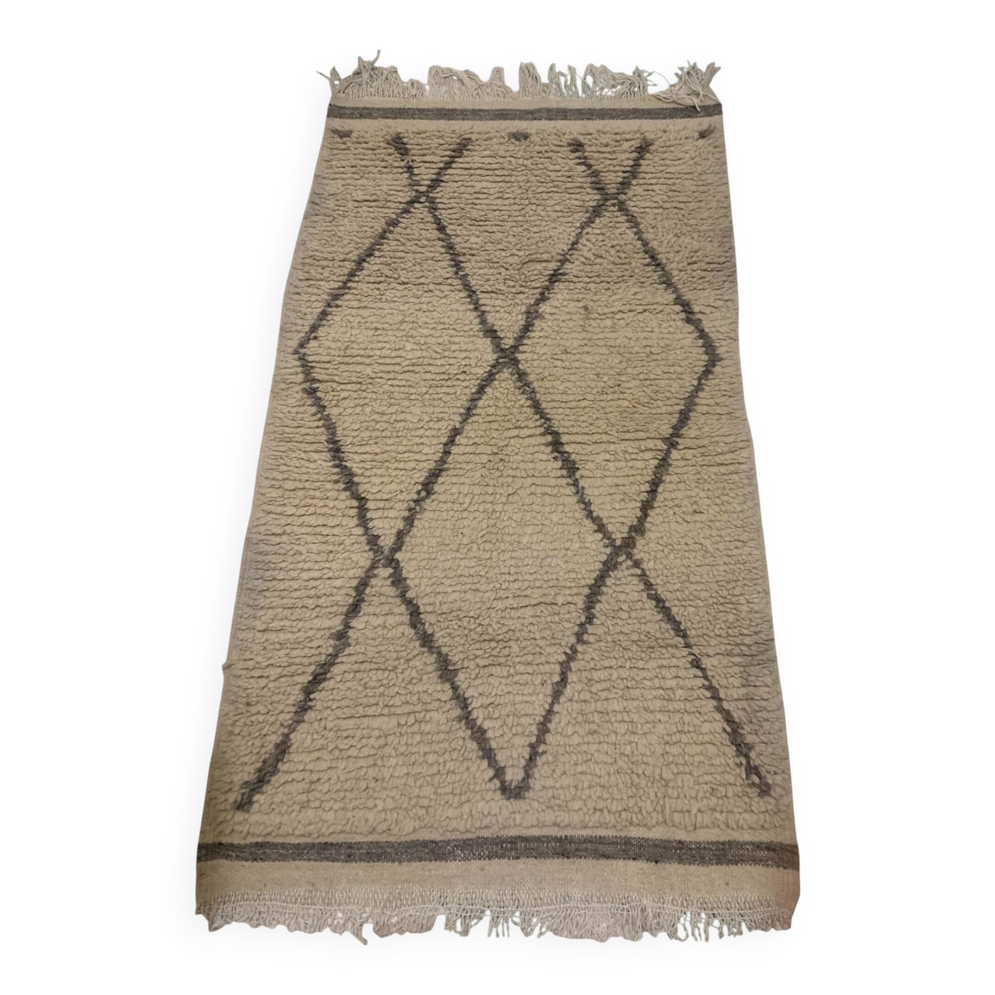 Blessed Ouarin rug made by traditional hand, size 100 x 150 cm