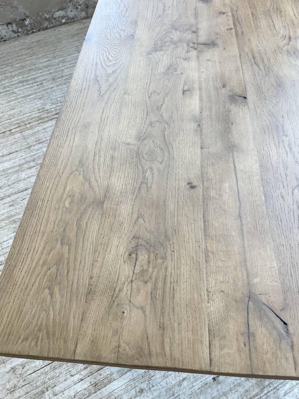 Solid oak farmhouse table 185cm