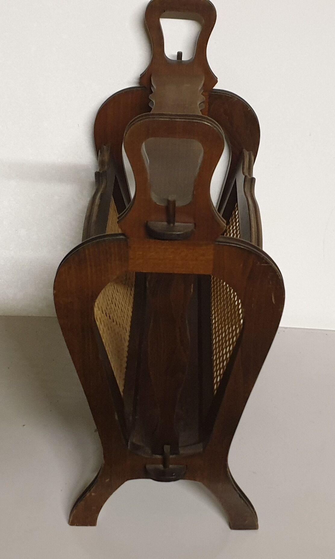 Vintage magazine rack 60