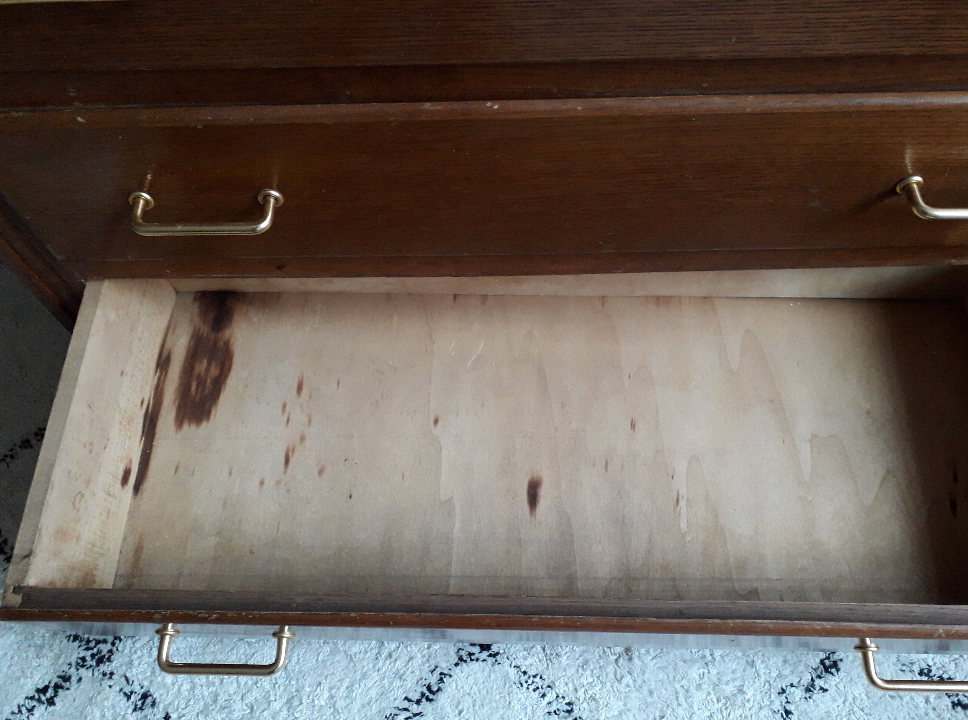 Dresser feet vintage compass