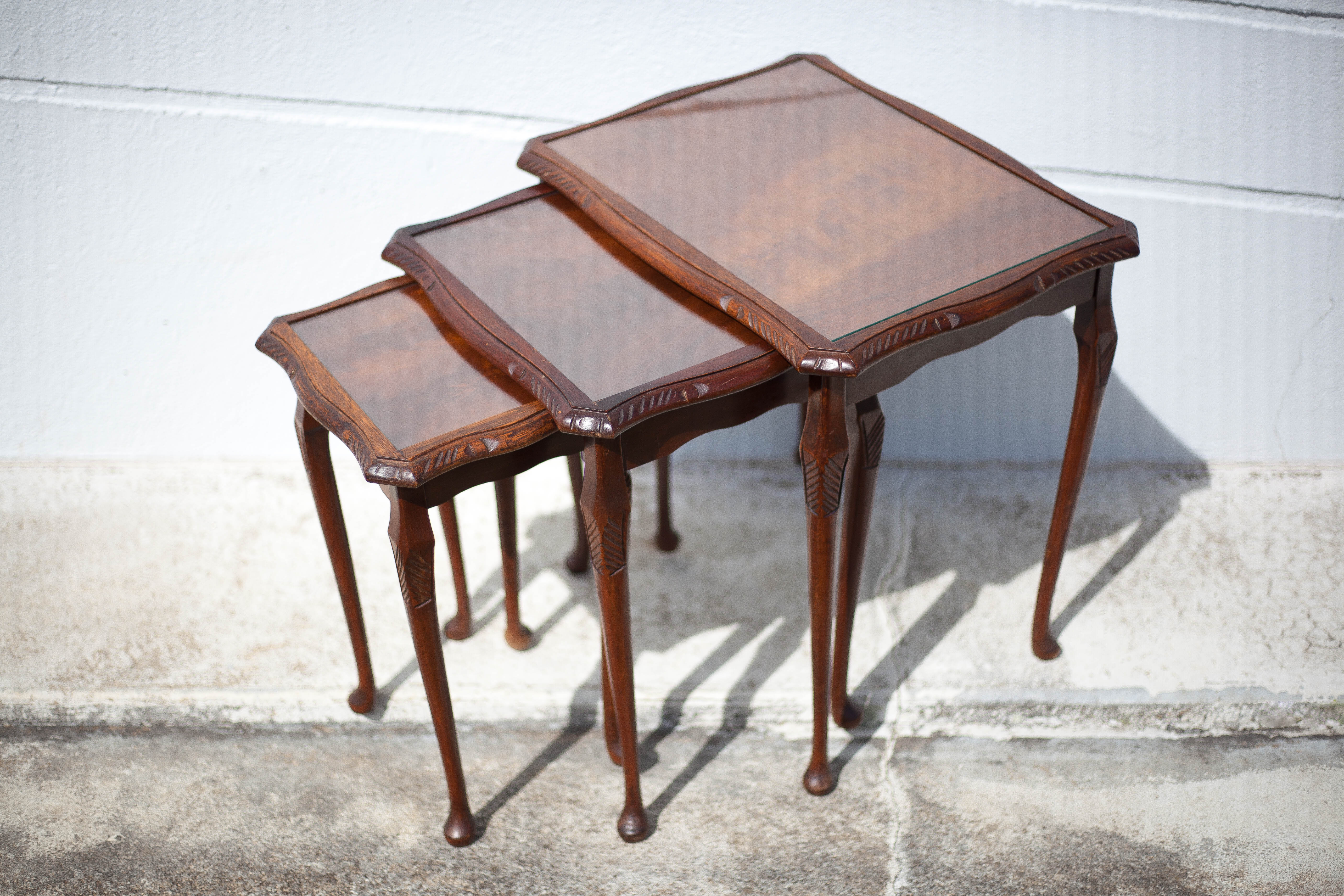 Queen Anne wood style nesting tables