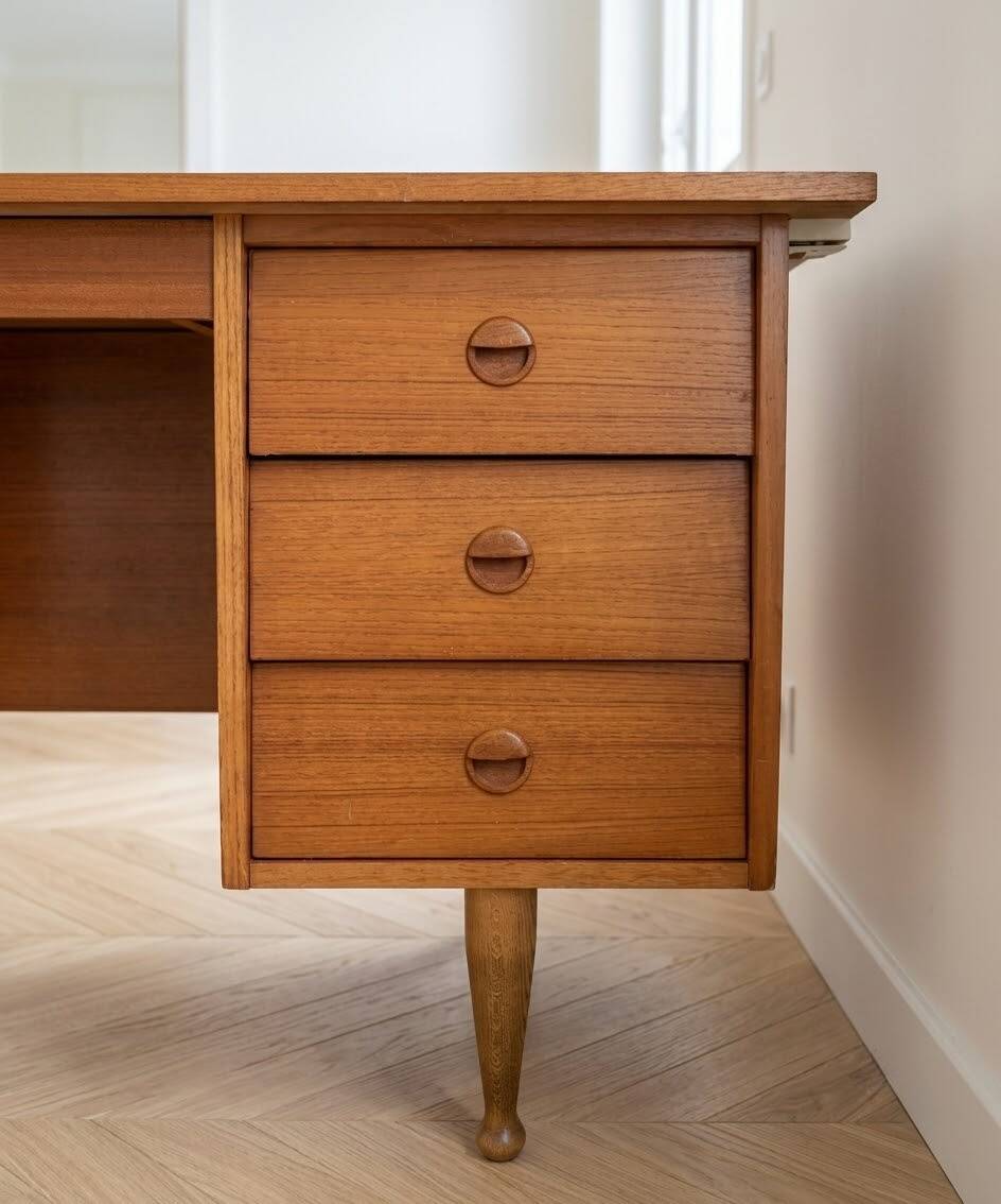 Bureau bois vintage TBE années 60s 70s , TBE, scandinave, déco rétro bohème