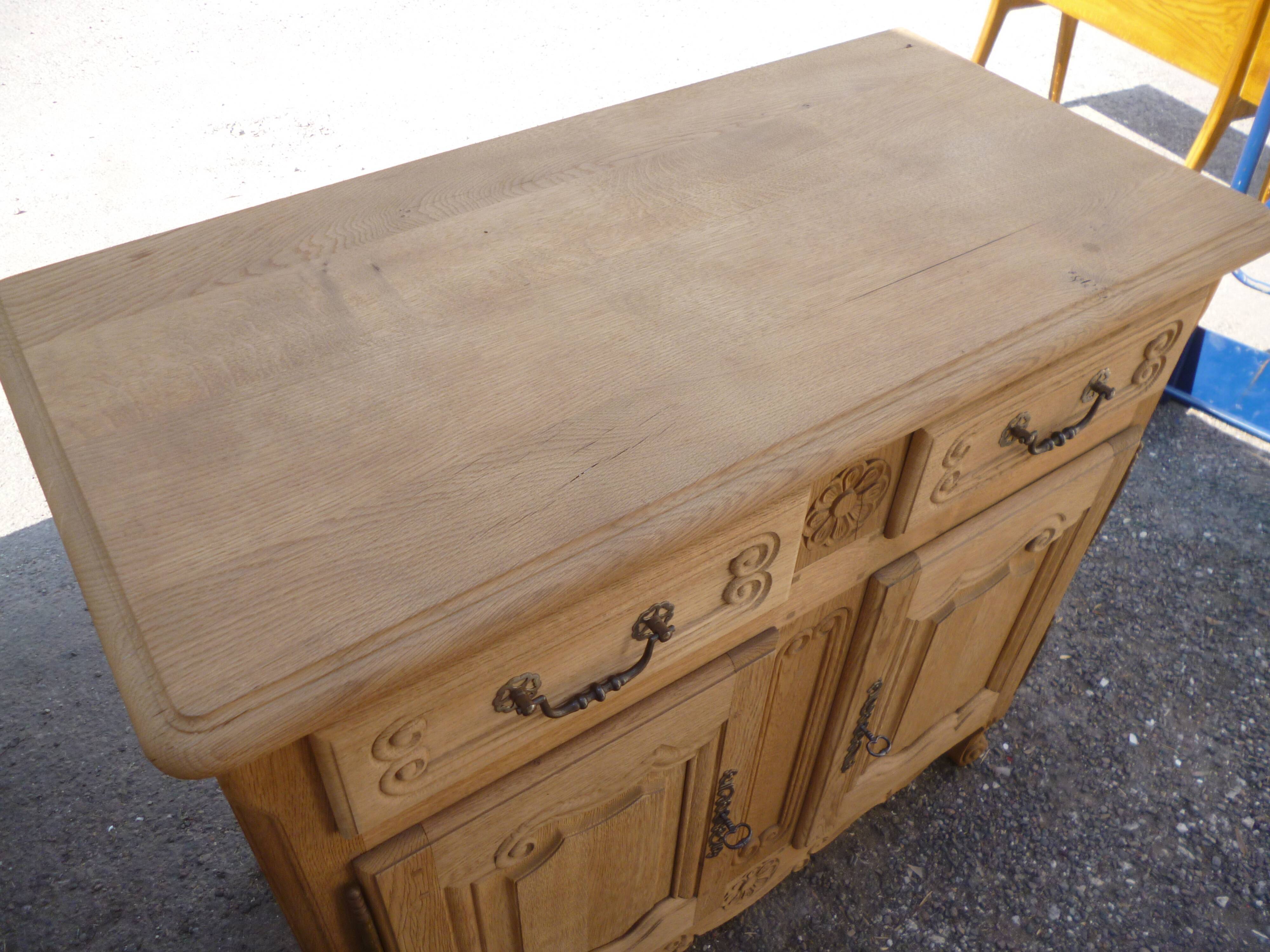 Bahut Louis XV stripped