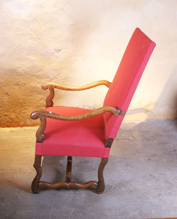 Fauteuil époque louis xiii