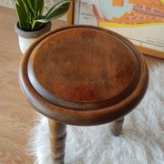 Ancien tabouret de ferme, campagne en bois tripode