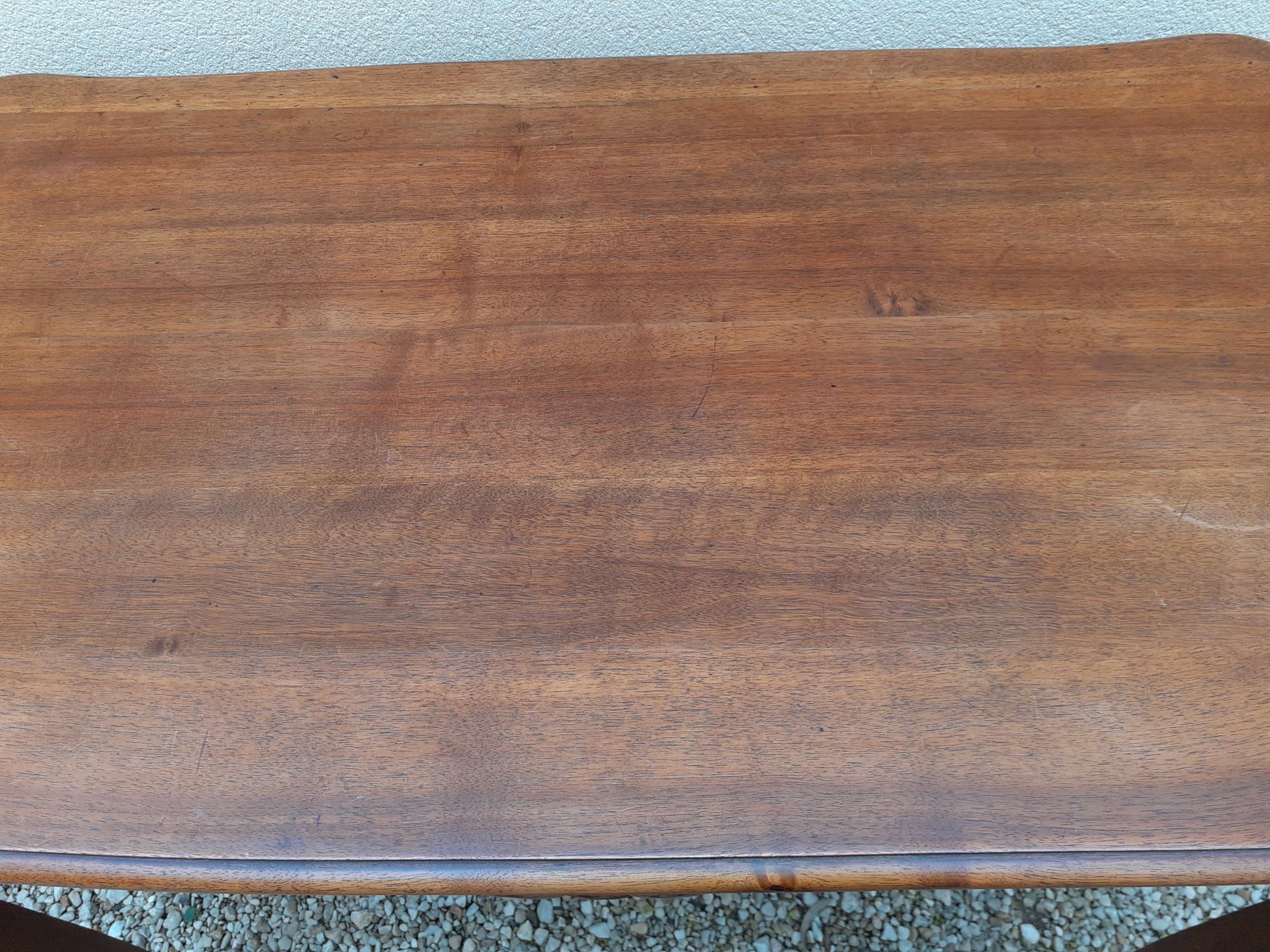 Flat desk, one-drawer table, nineteenth century carved walnut top in Louis XV style