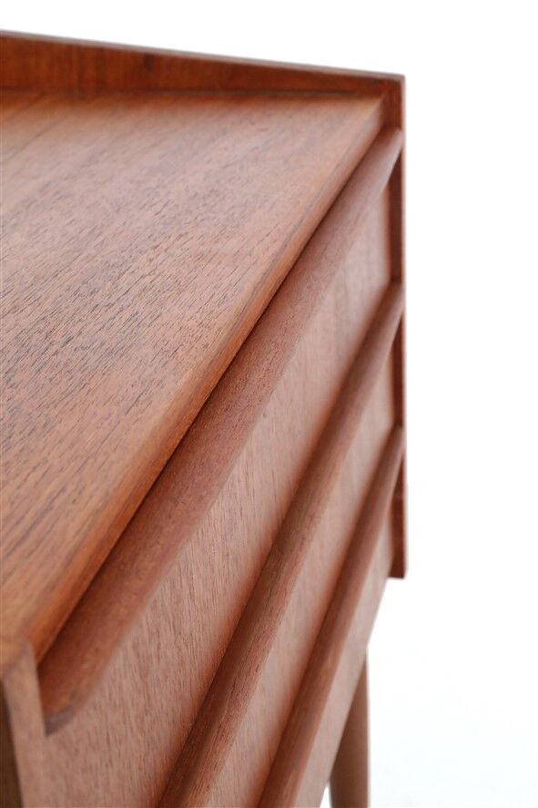 Filigree mid-century teak chest of drawers / Danish modern design / 1960s