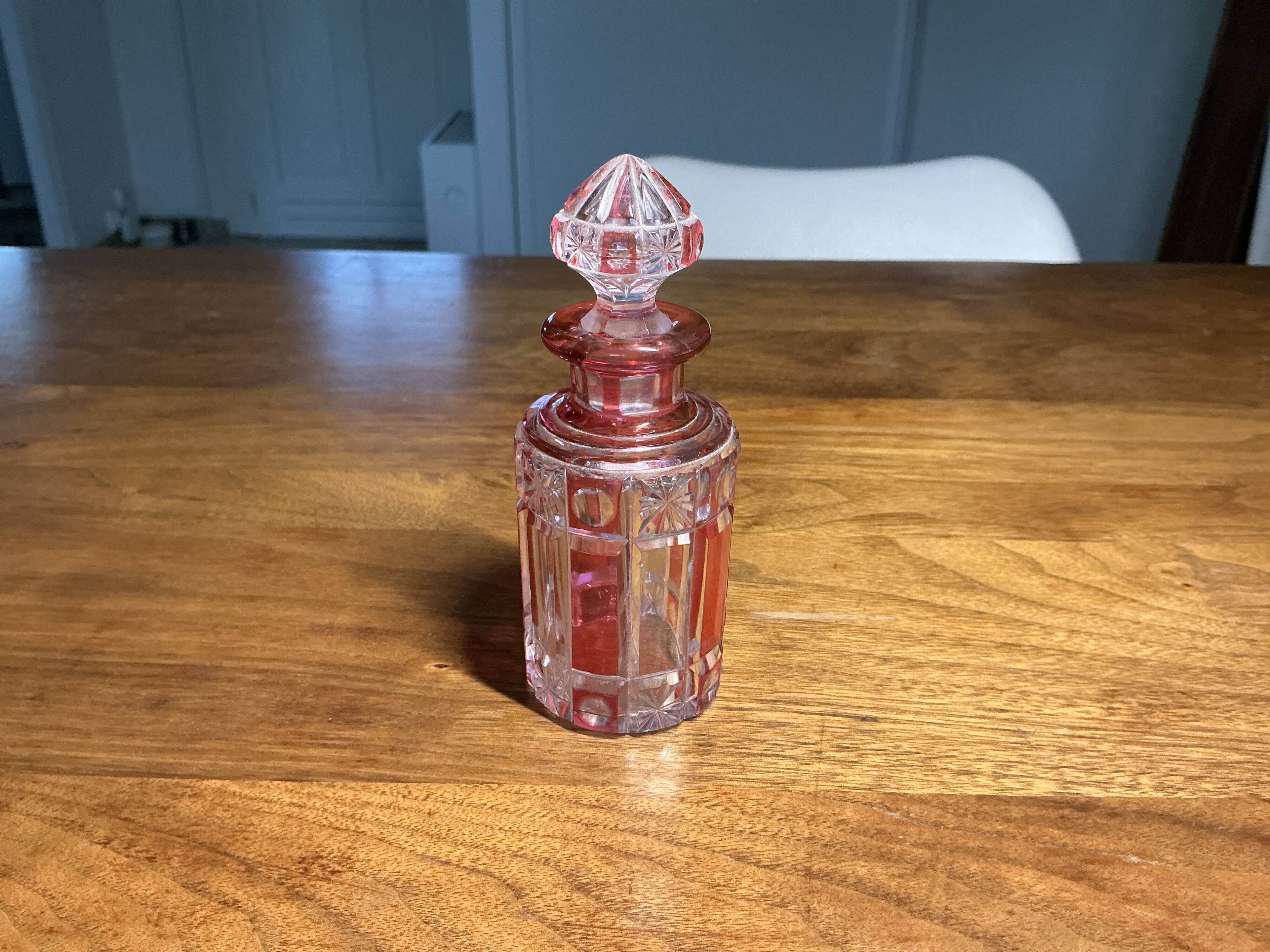 Antique pink Nancy crystal perfume bottle – 12.5 cm