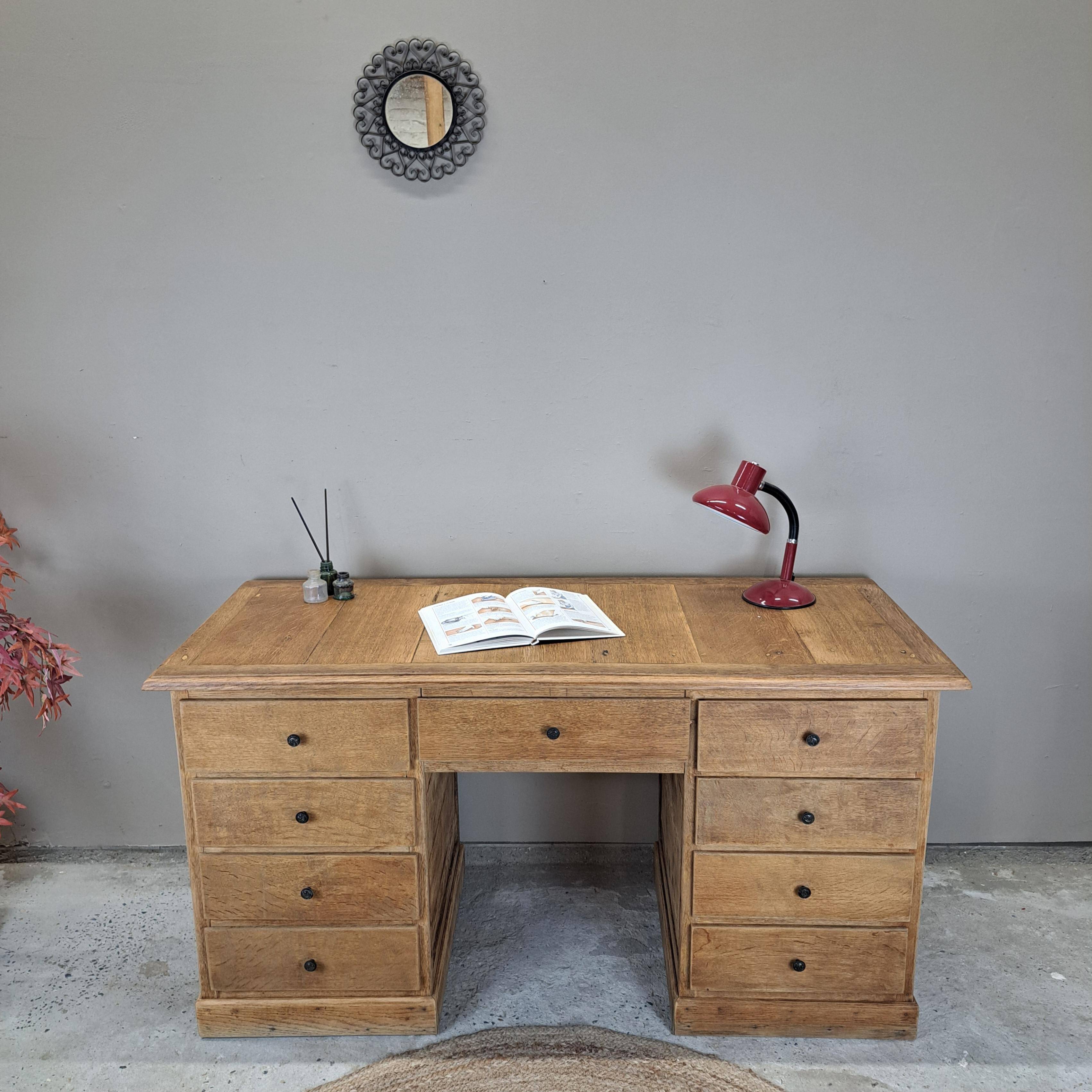 Bureau en chëne