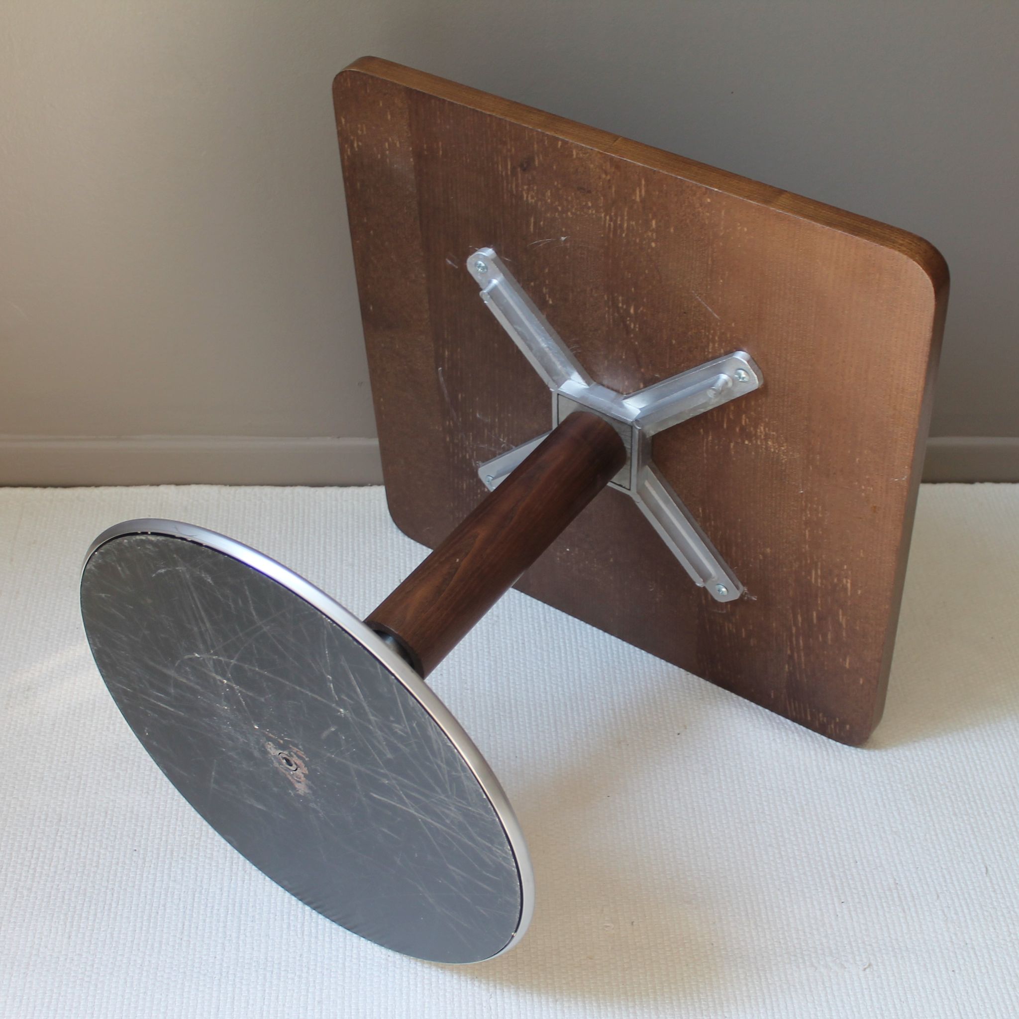 Table basse au design allemand