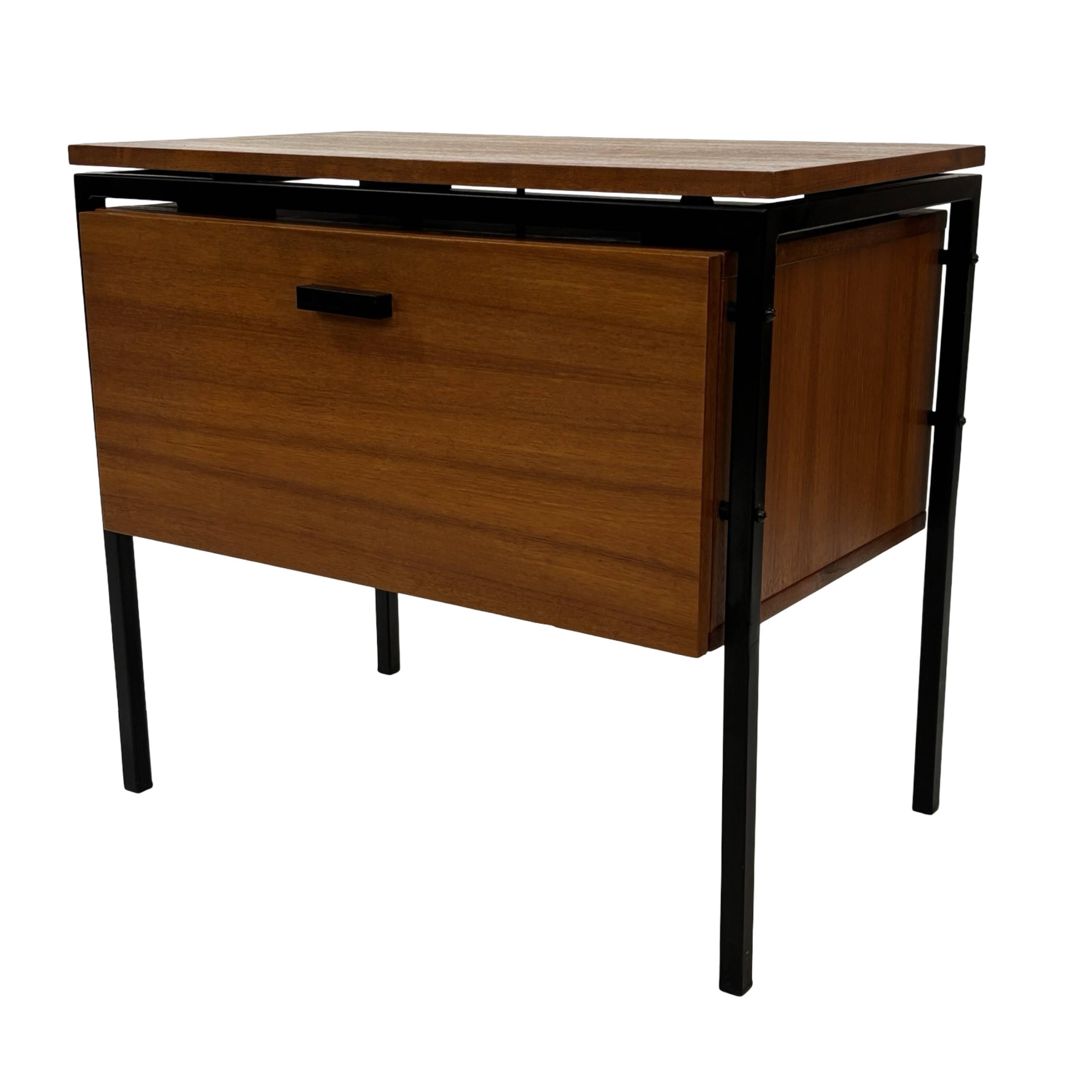 Meuble TV vintage petit format, placage teck, années 1960
