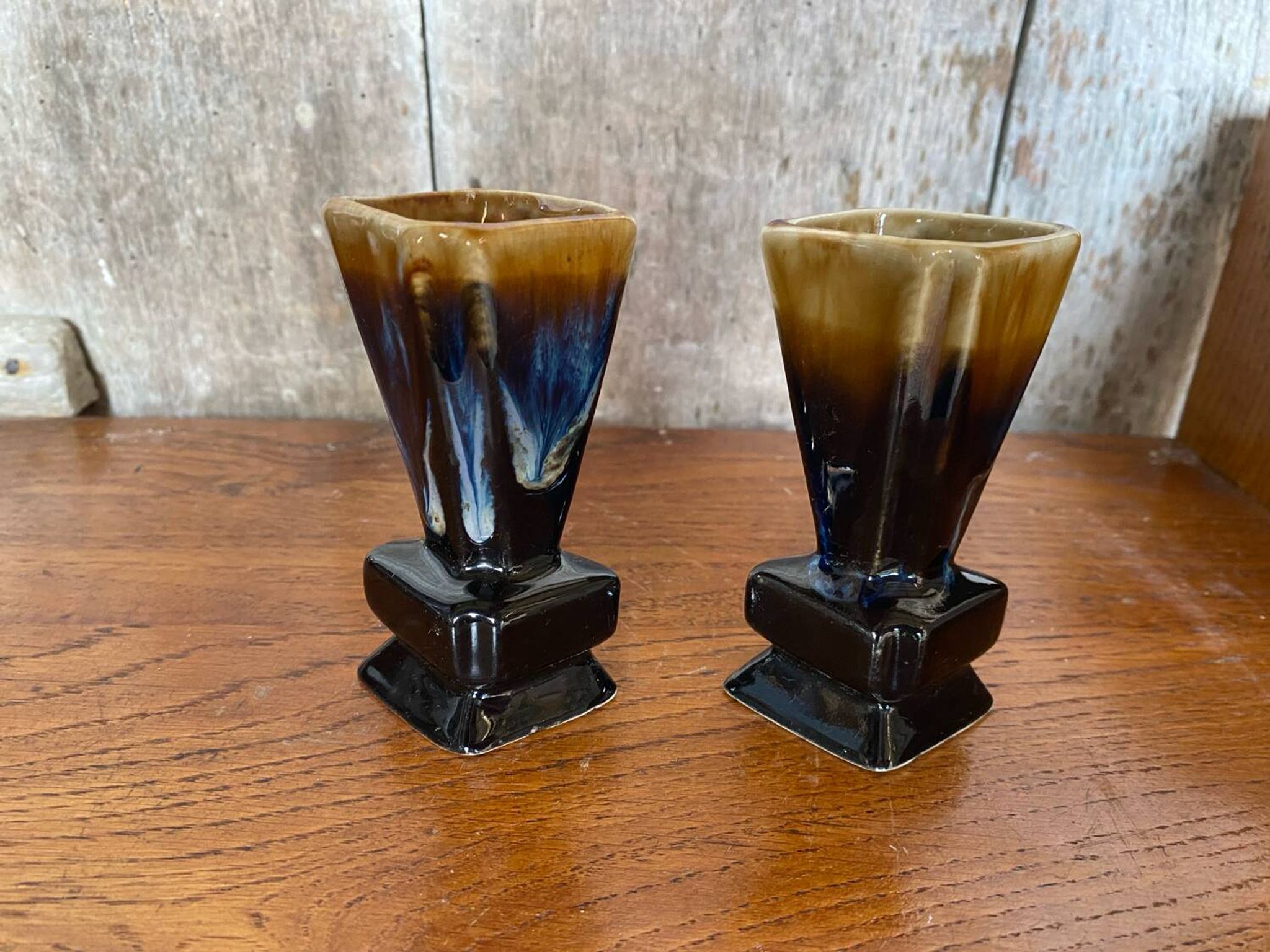 Pair of art deco flamed ceramic vases in black & beige vintage