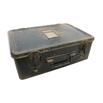 Old suitcase