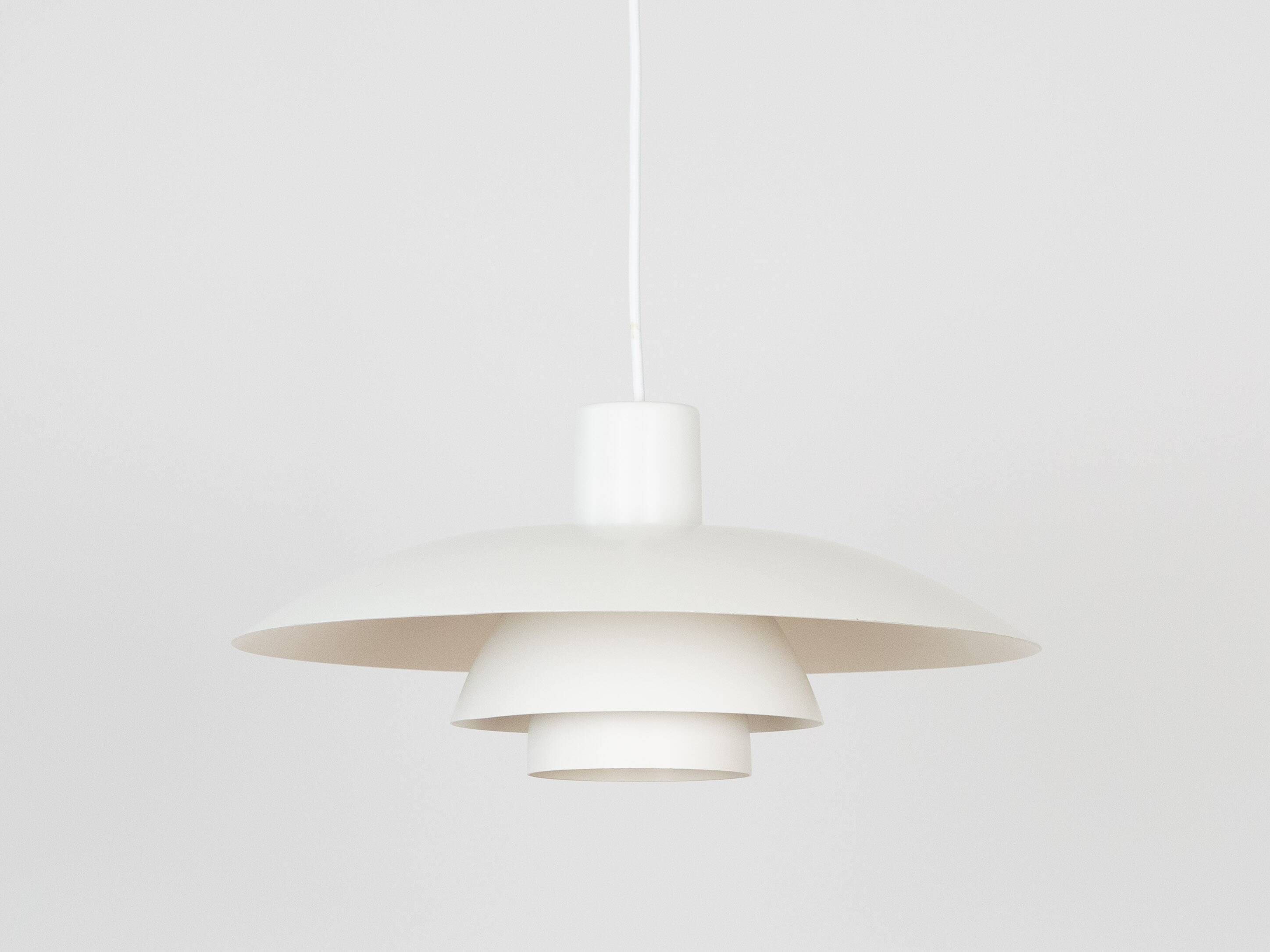 Danish vintage pendant lamp PH 4/3 by Poul Henningsen, Louis Poulsen, 1966