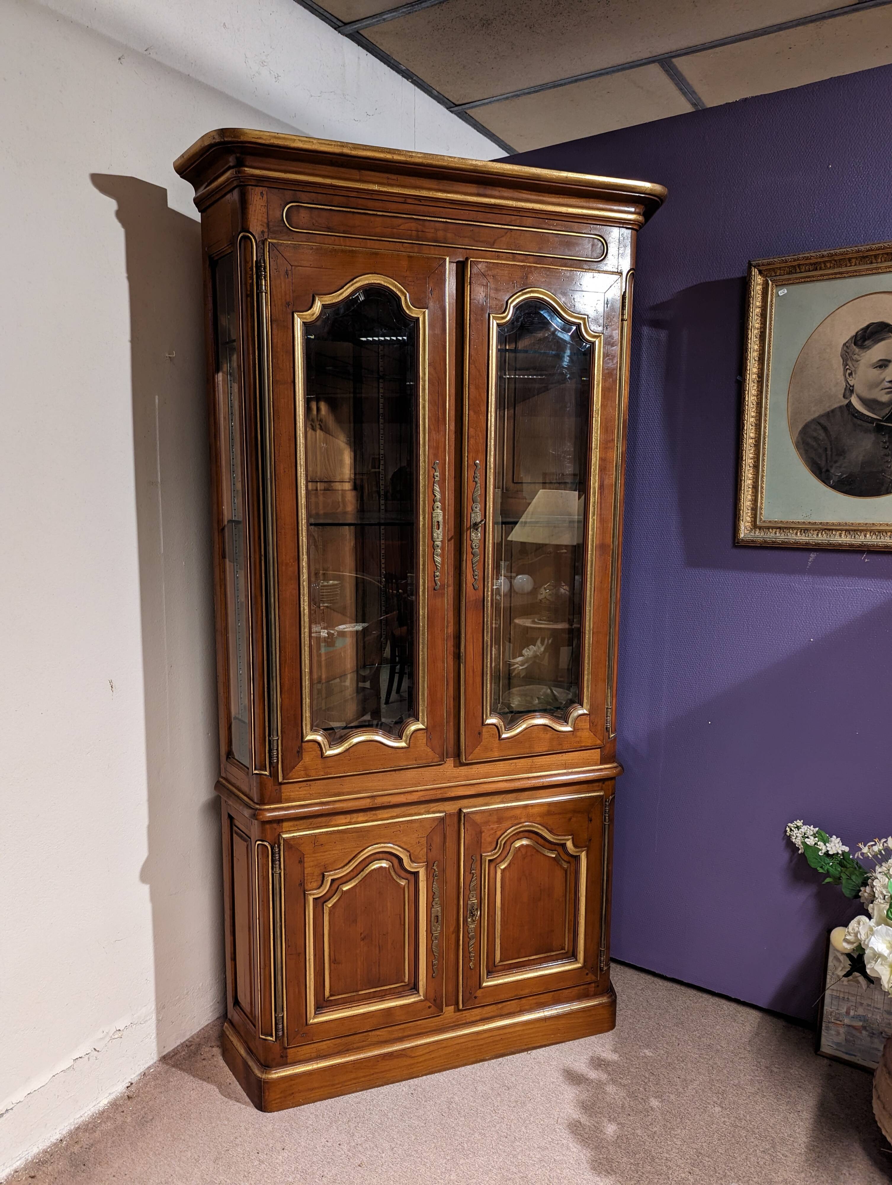 Encoignure louis XV bois doré