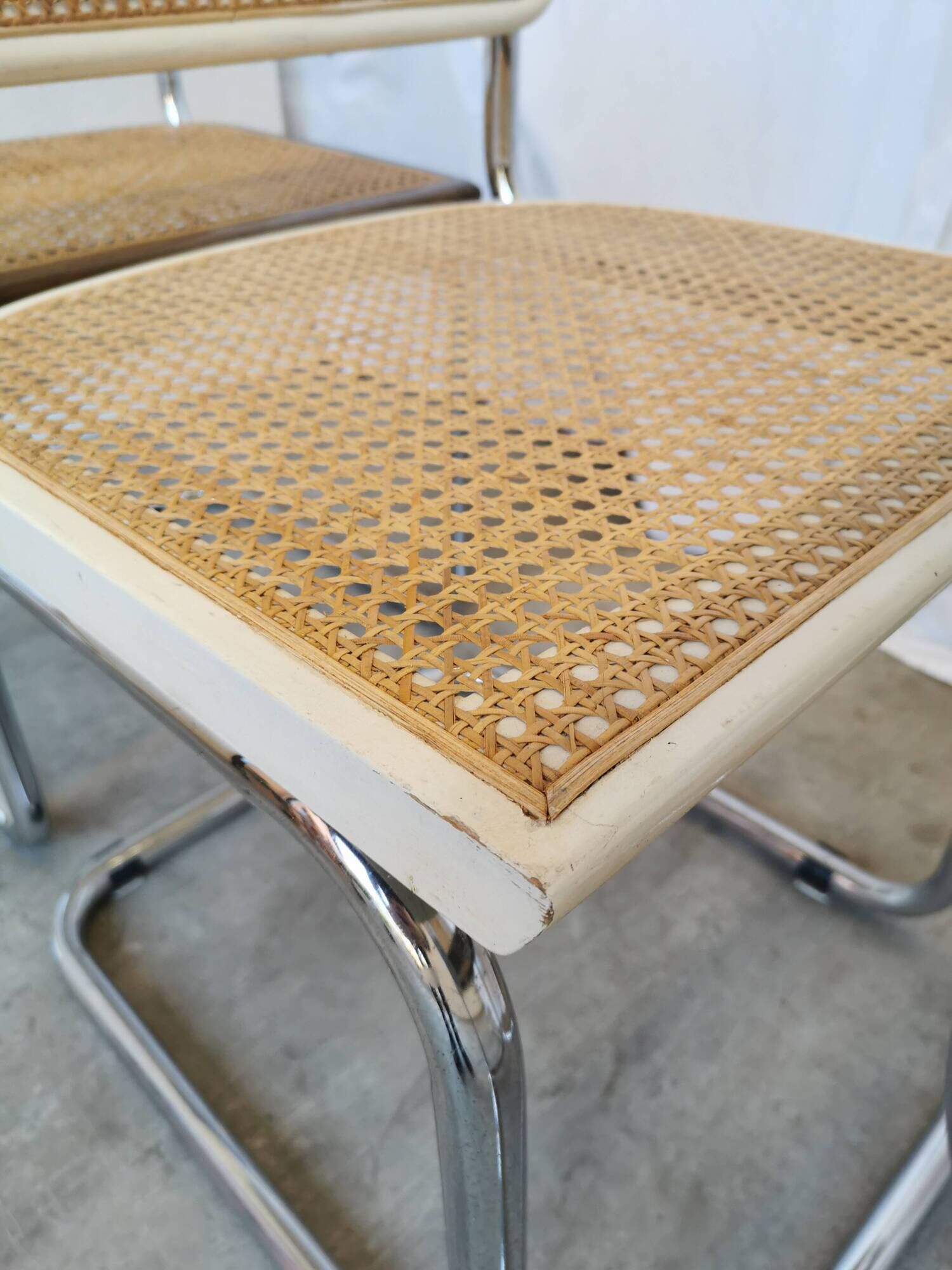 Set of 4 vintage cesca dining chairs / 2 brown 2 white / cane seat mid-century