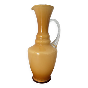 Vase en opaline vintage