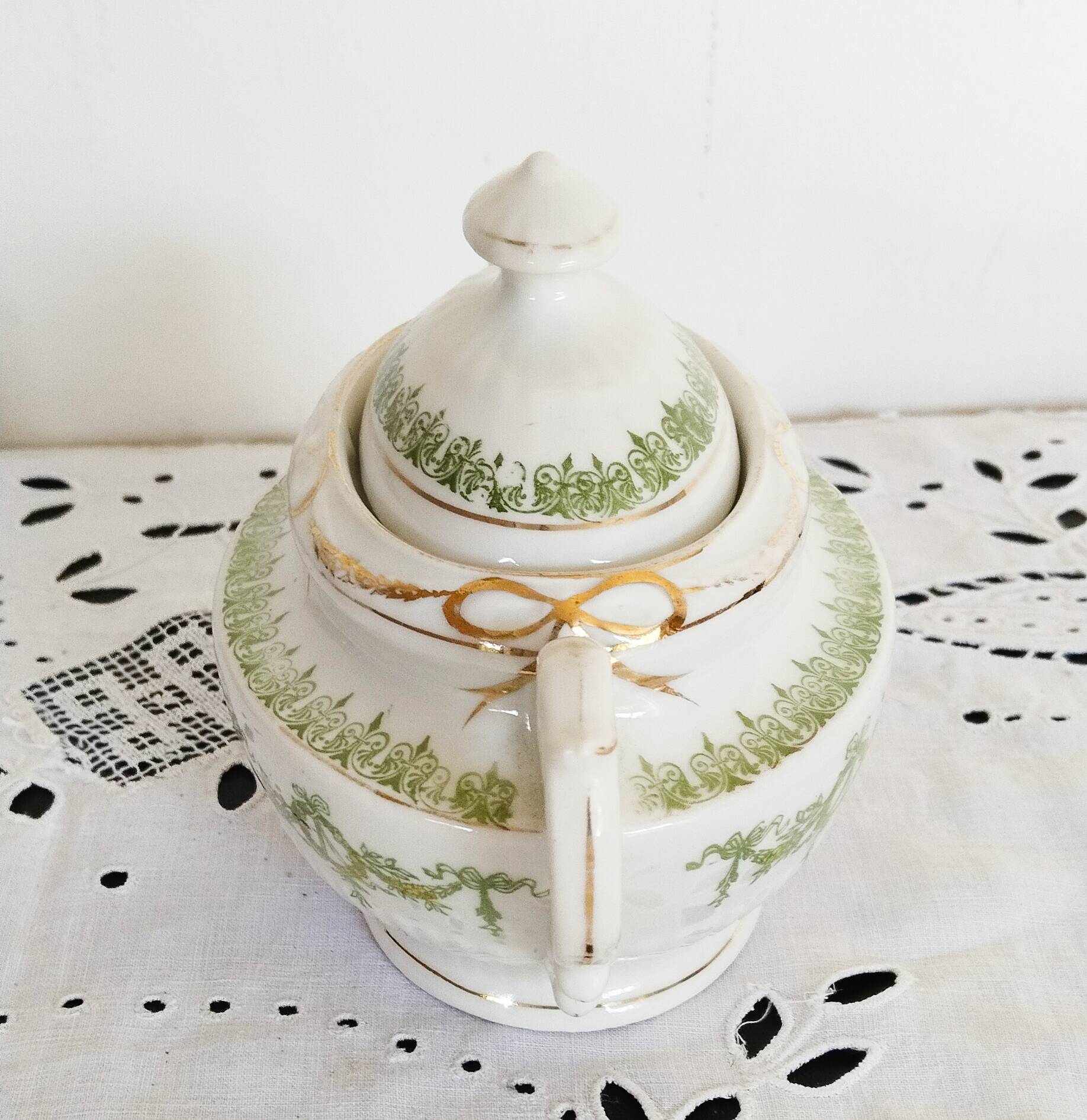 Antique green and gold English porcelain sugar bowl